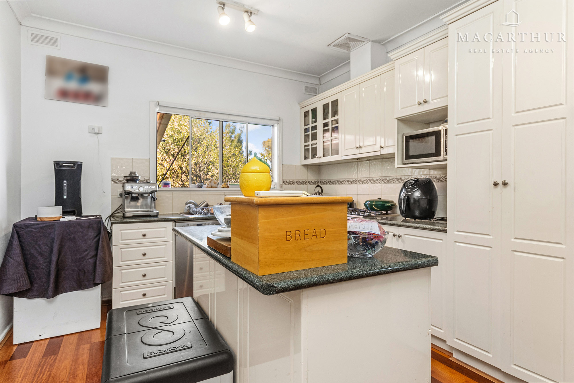 21 Cutler Avenue, Kooringal, NSW 2650 - Image 10