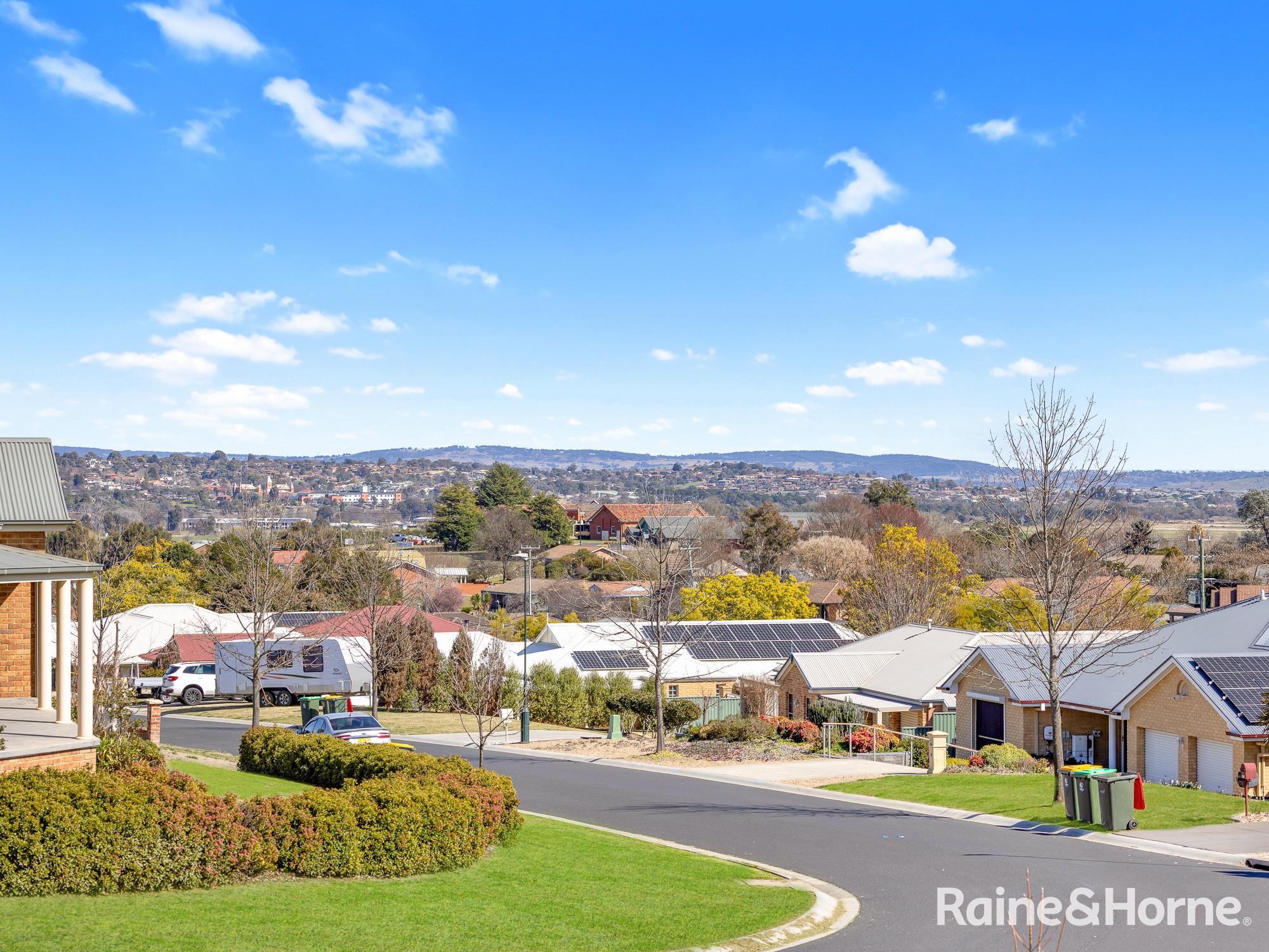 4-bedroom house at 17 Cypress Crescent, Kelso, NSW 2795, Bathurst, New South Wales