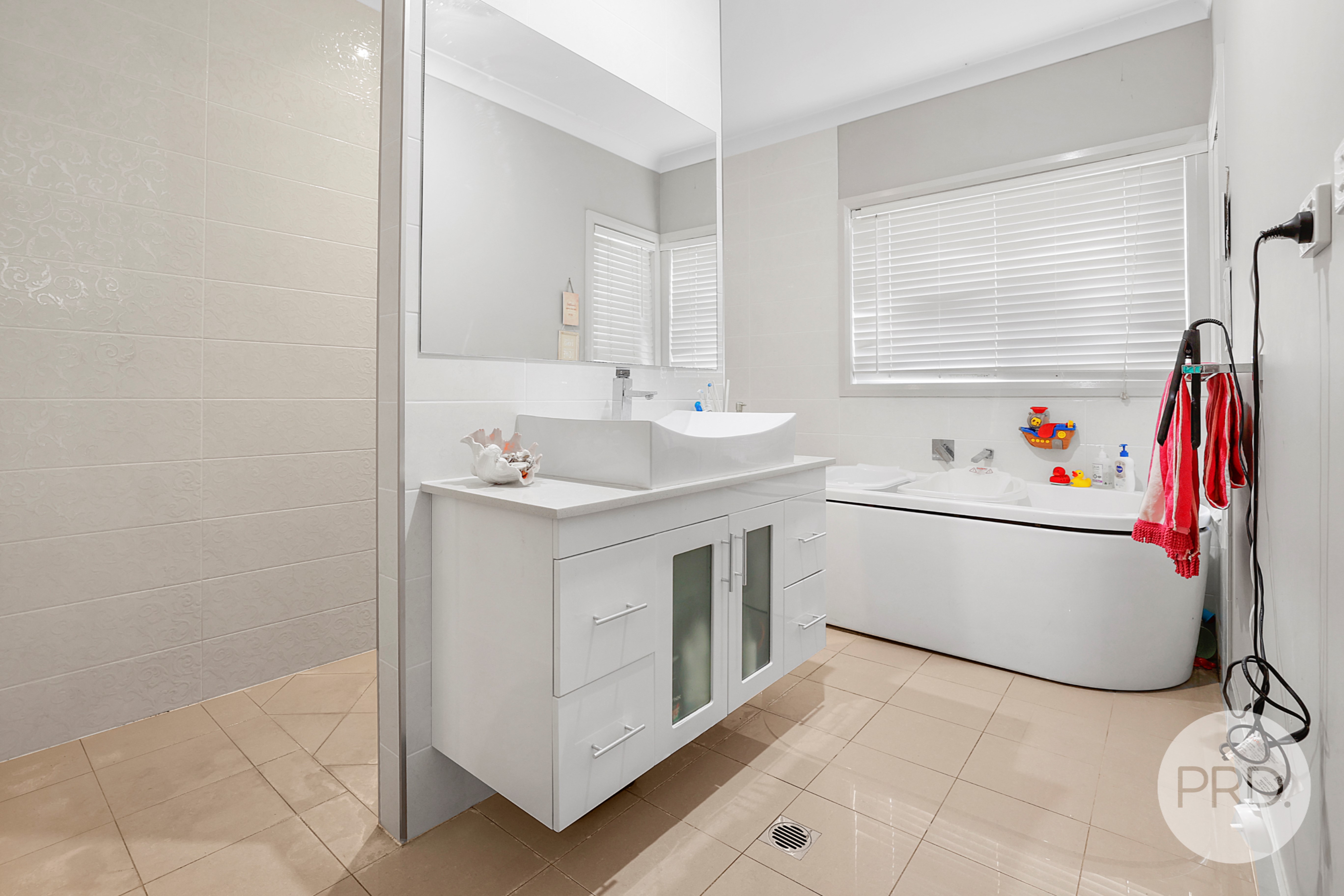 4-bedroom house at 3 Uren Street, Quirindi, NSW 2343, Liverpool Plains, New South Wales