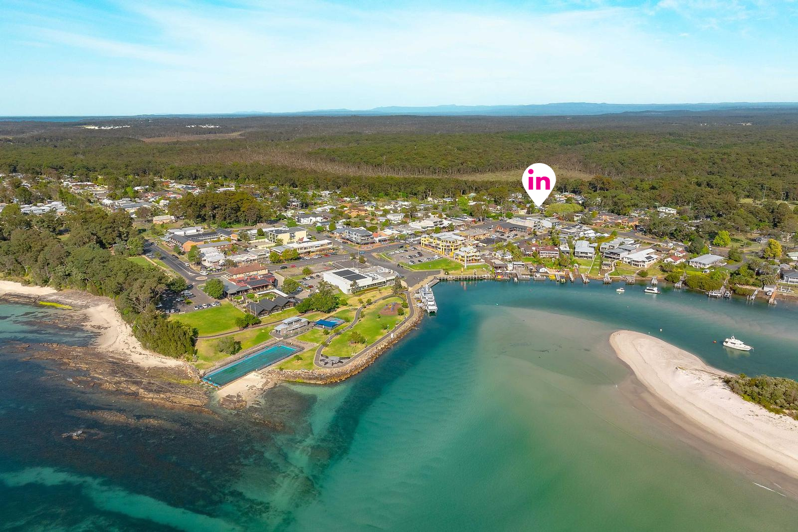 6-bedroom house at 30 Owen Street, Huskisson, NSW 2540, Shoalhaven, New South Wales