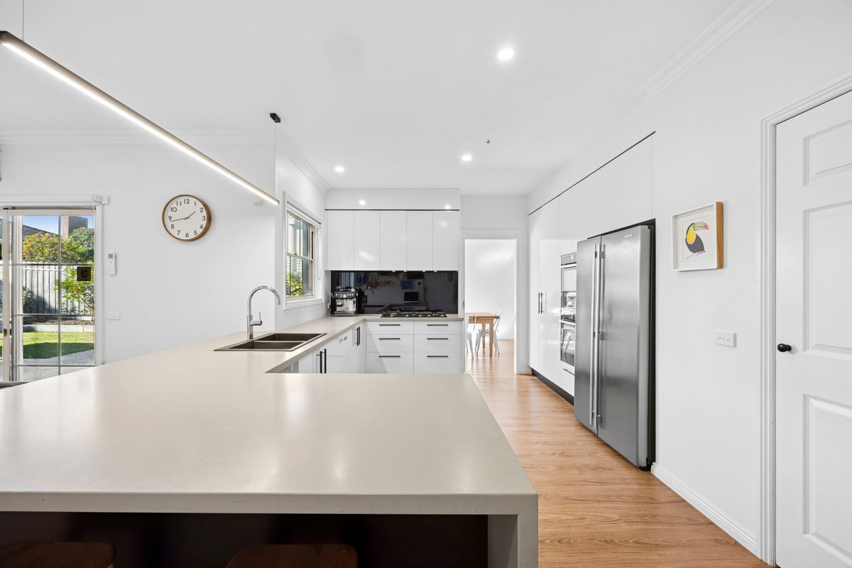 6 St Andrews Drive, Jan Juc, VIC 3228 - Image 4