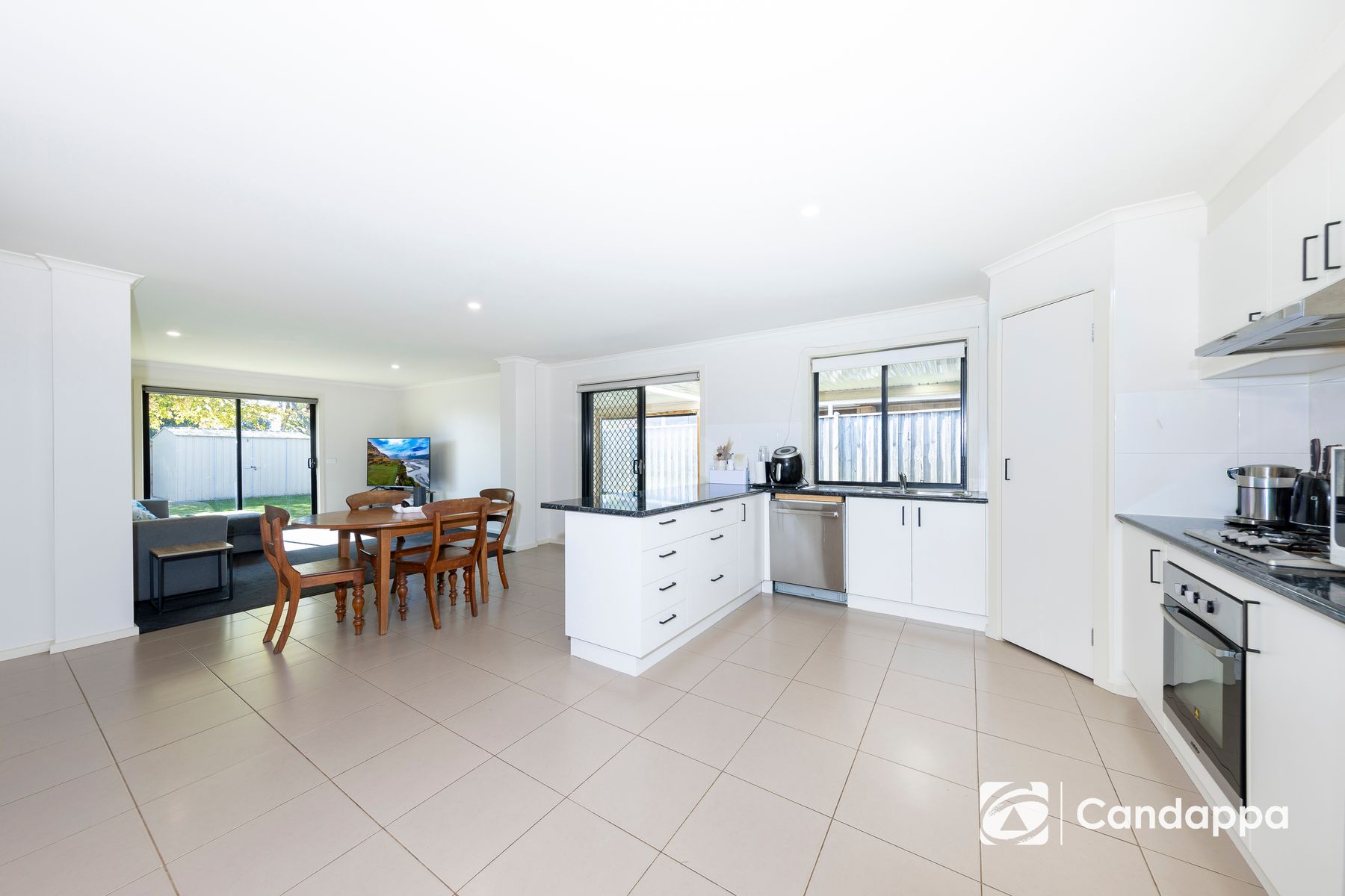 9 POPLAR CLOSE, Trafalgar VIC 3824 - Image 4