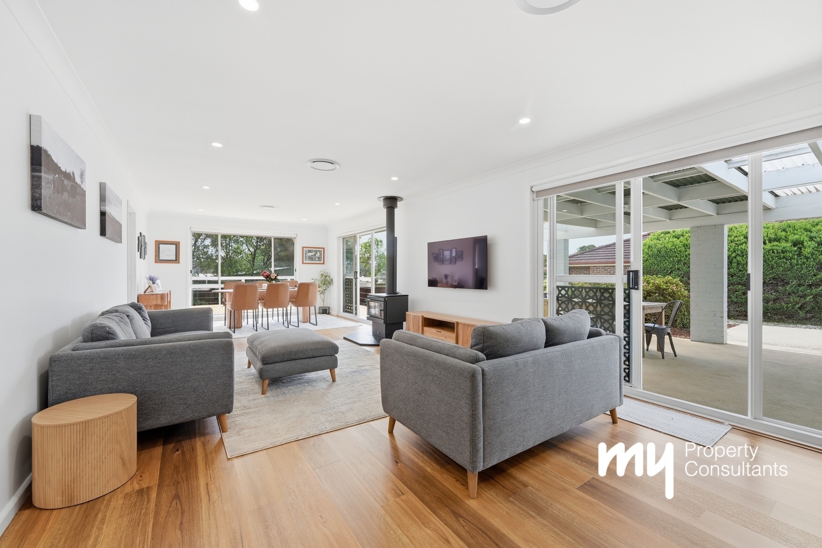 4-bedroom house at 8 HARDWICKE STREET, The Oaks NSW 2570, Wollondilly, New South Wales