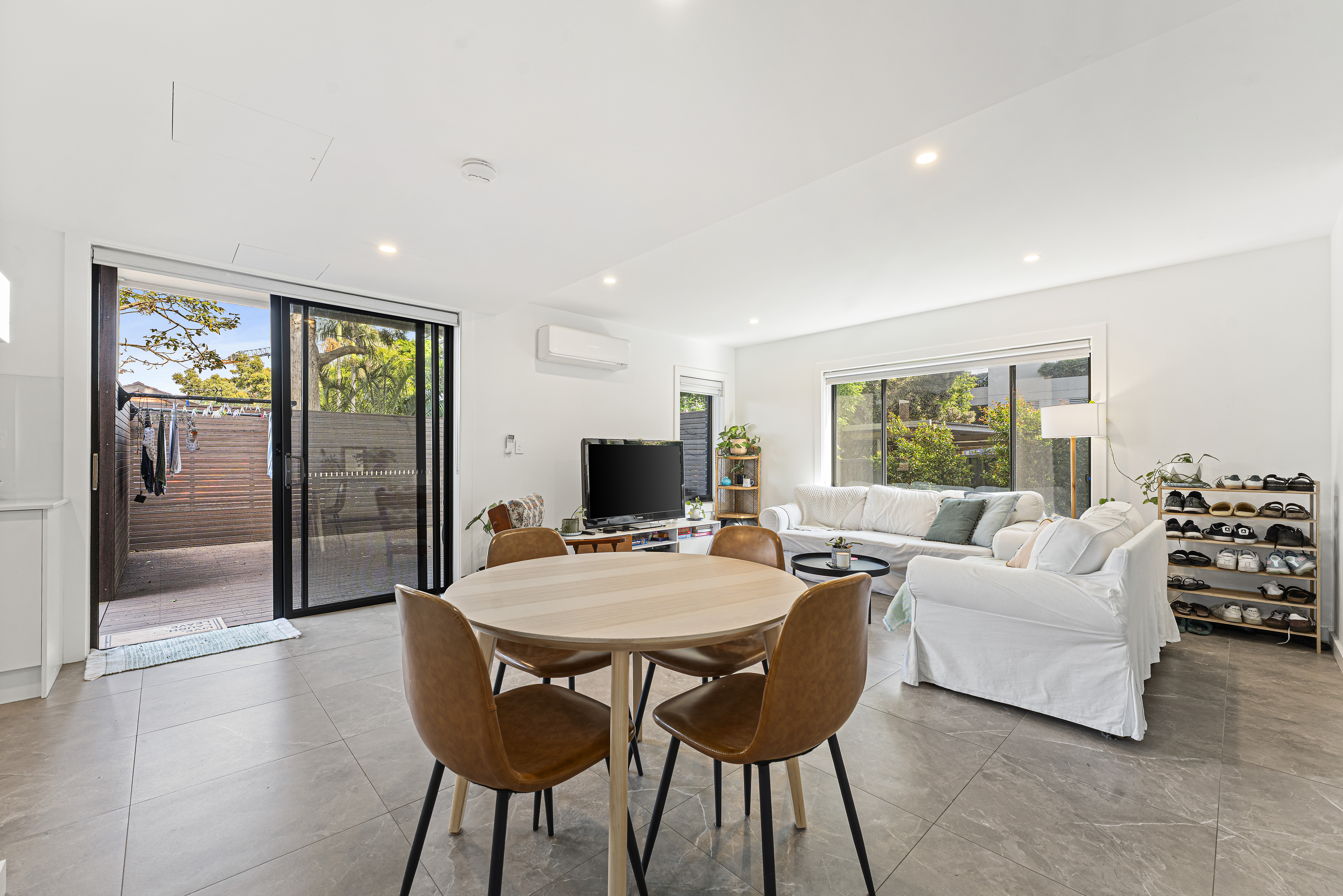 3/30 Keira Street, Wollongong, NSW 2500 - Image 1