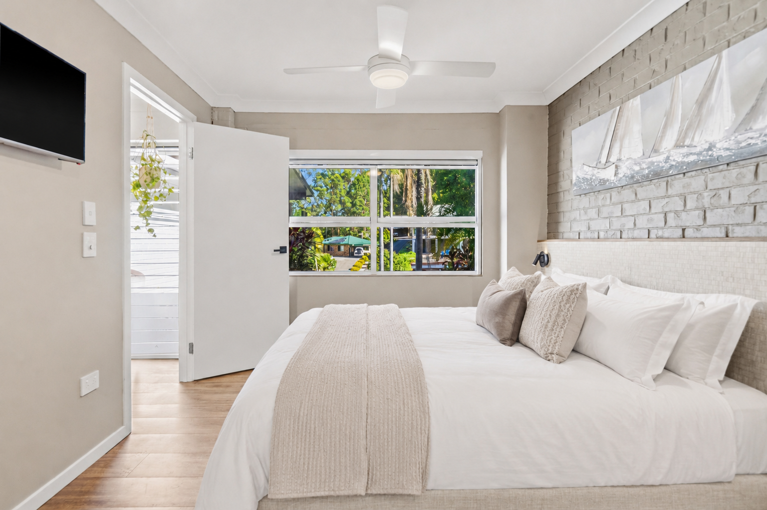 4-bedroom house at 5 Century Court, Currumbin Waters, QLD 4223, Gold Coast, Queensland