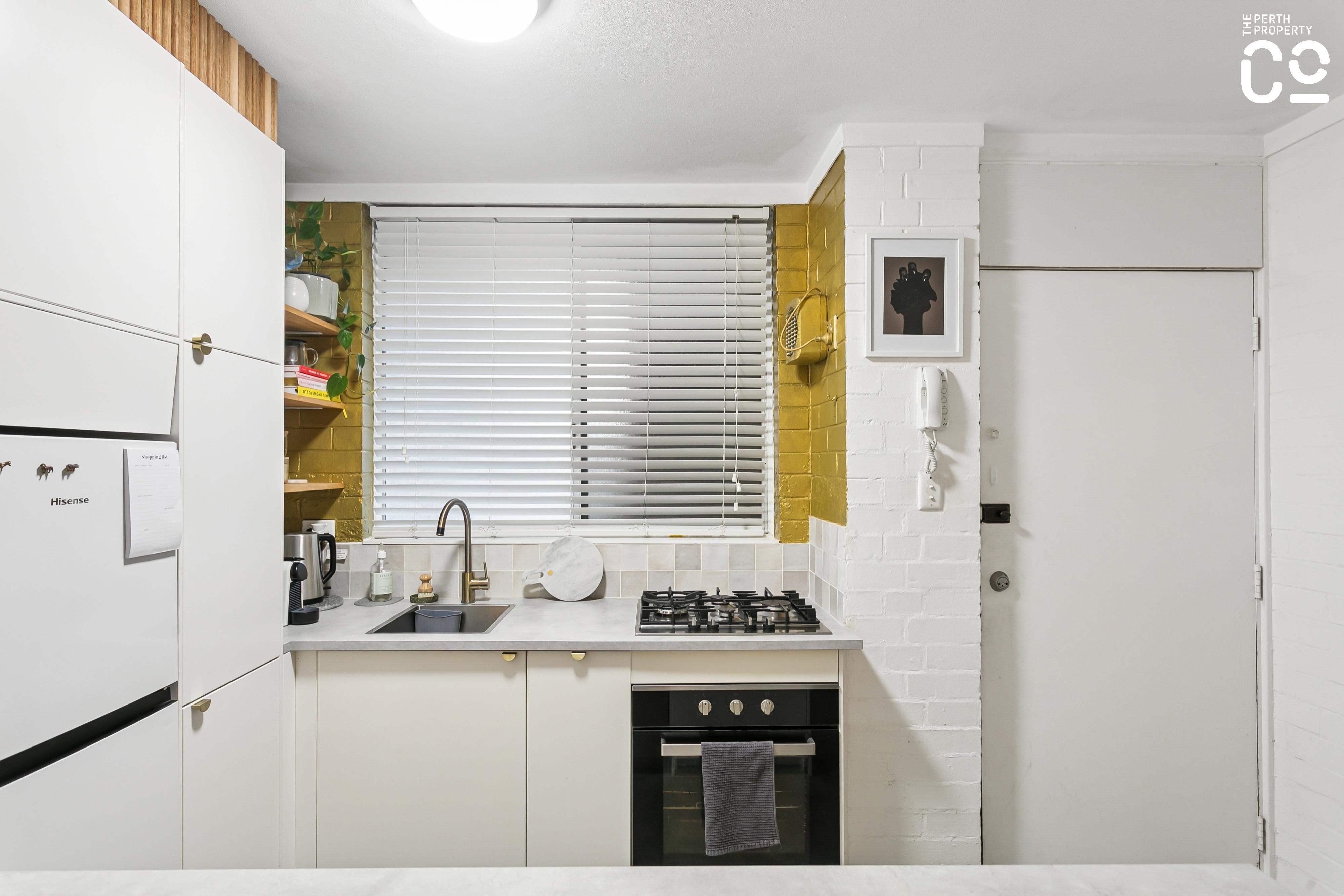 HYDE PARK COURT 5 537 WILLIAM STREET, MOUNT LAWLEY WA 6050 - Image 7
