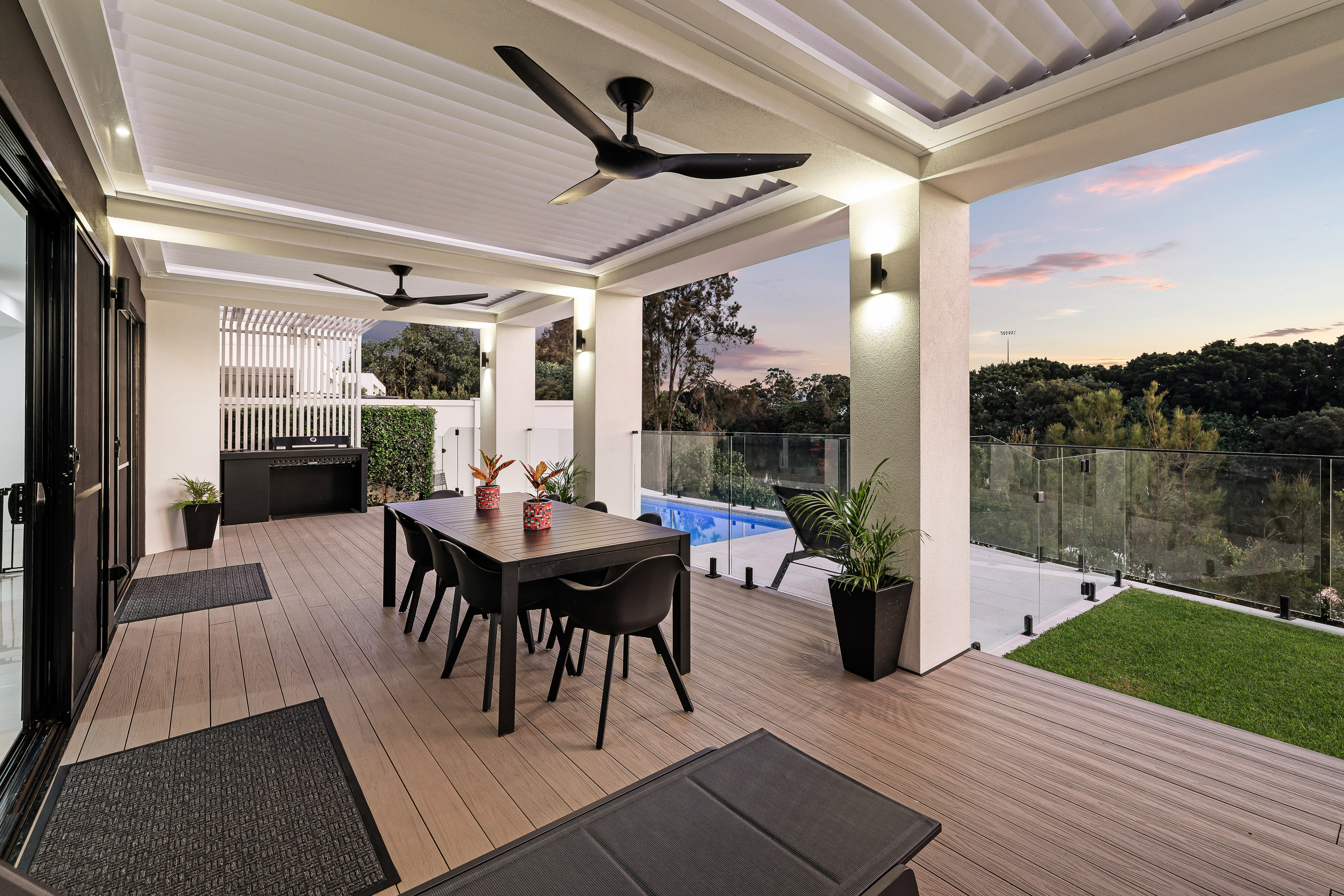 25 The Boulevarde, Benowa, Qld, 4217 - Image 4