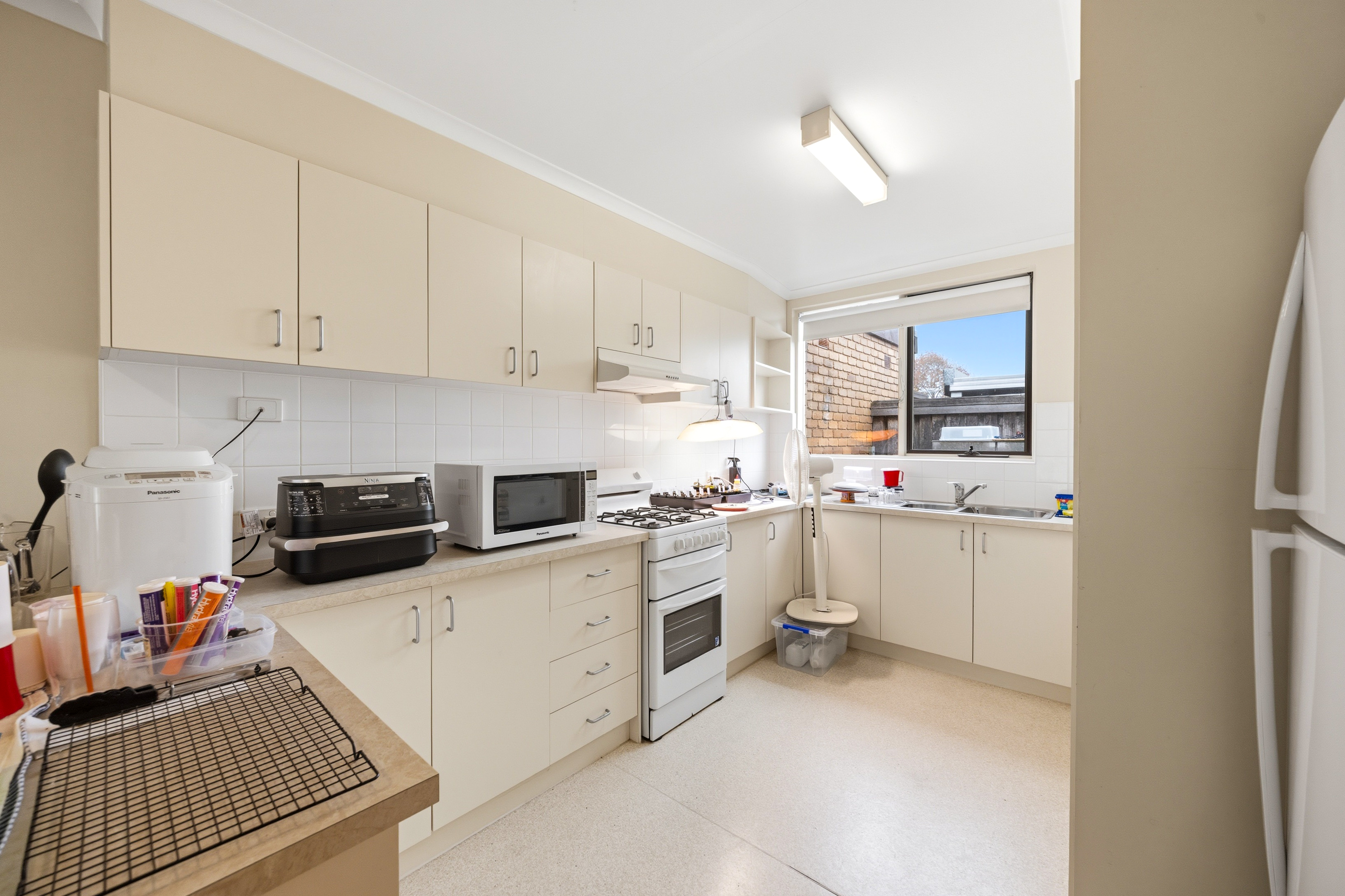 3/168-174 Desailly Street, Sale, VIC 3850 - Image 2