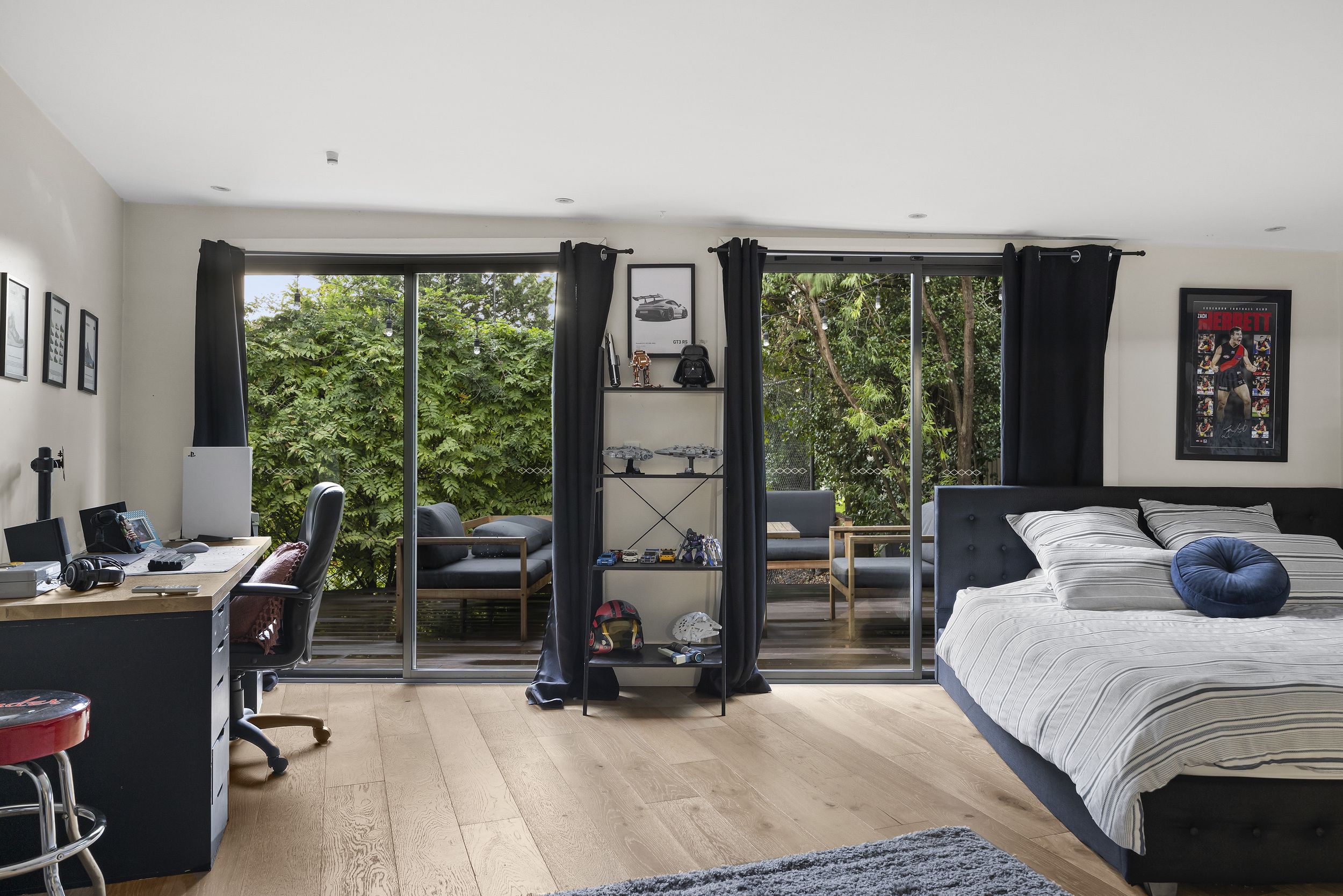 5-bedroom house at 42 PETRIK DRIVE, Keilor VIC 3036, Brimbank, Victoria