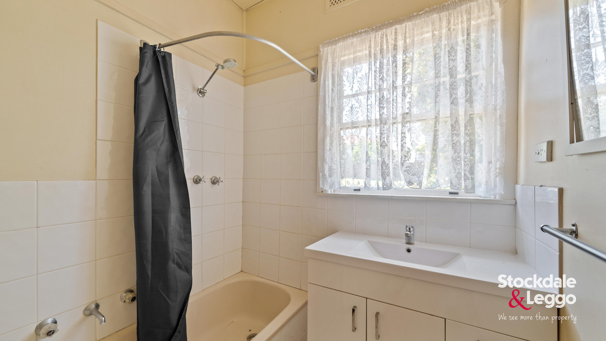 3-bedroom house at 5 Grand Ridge East, Mirboo North, VIC 3871, South Gippsland, Victoria