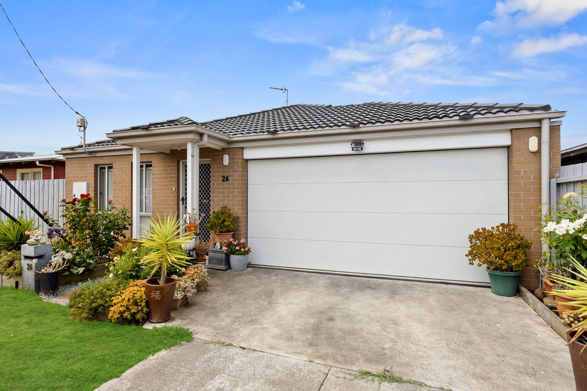 3-bedroom house at 2 Schroeter Street, Winchelsea, VIC 3241, Surf Coast, Victoria