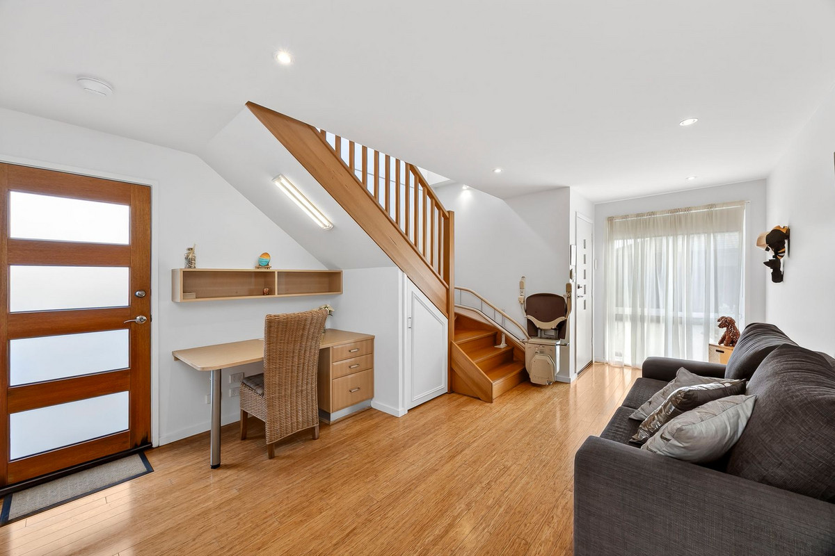 1 4 PEARL STREET, TORQUAY VIC 3228 - Image 4