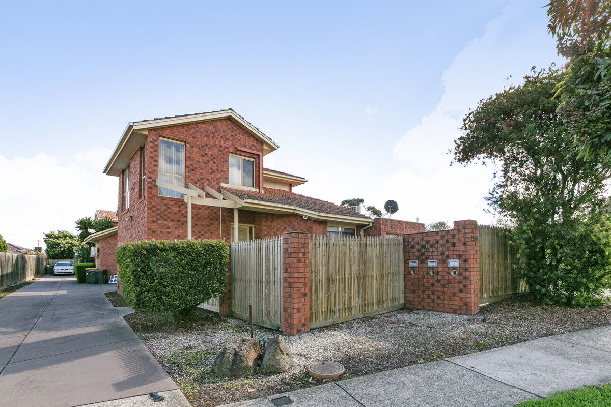 1 107 PLENTY ROAD, BUNDOORA VIC 3083 - Image 2