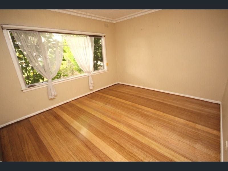 A & B/1 Poplar Street, Newcomb, Vic, 3219 - Image 9