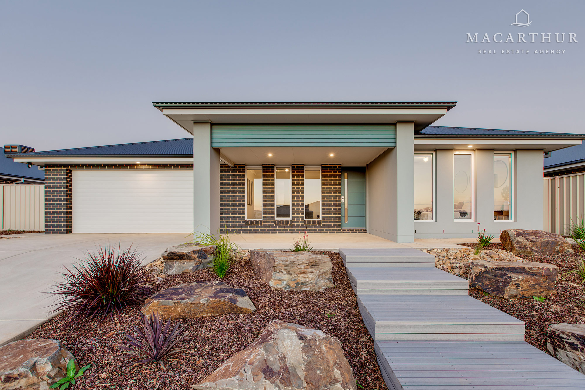 49 PARADISE DRIVE, Gobbagombalin NSW 2650 - Image 1