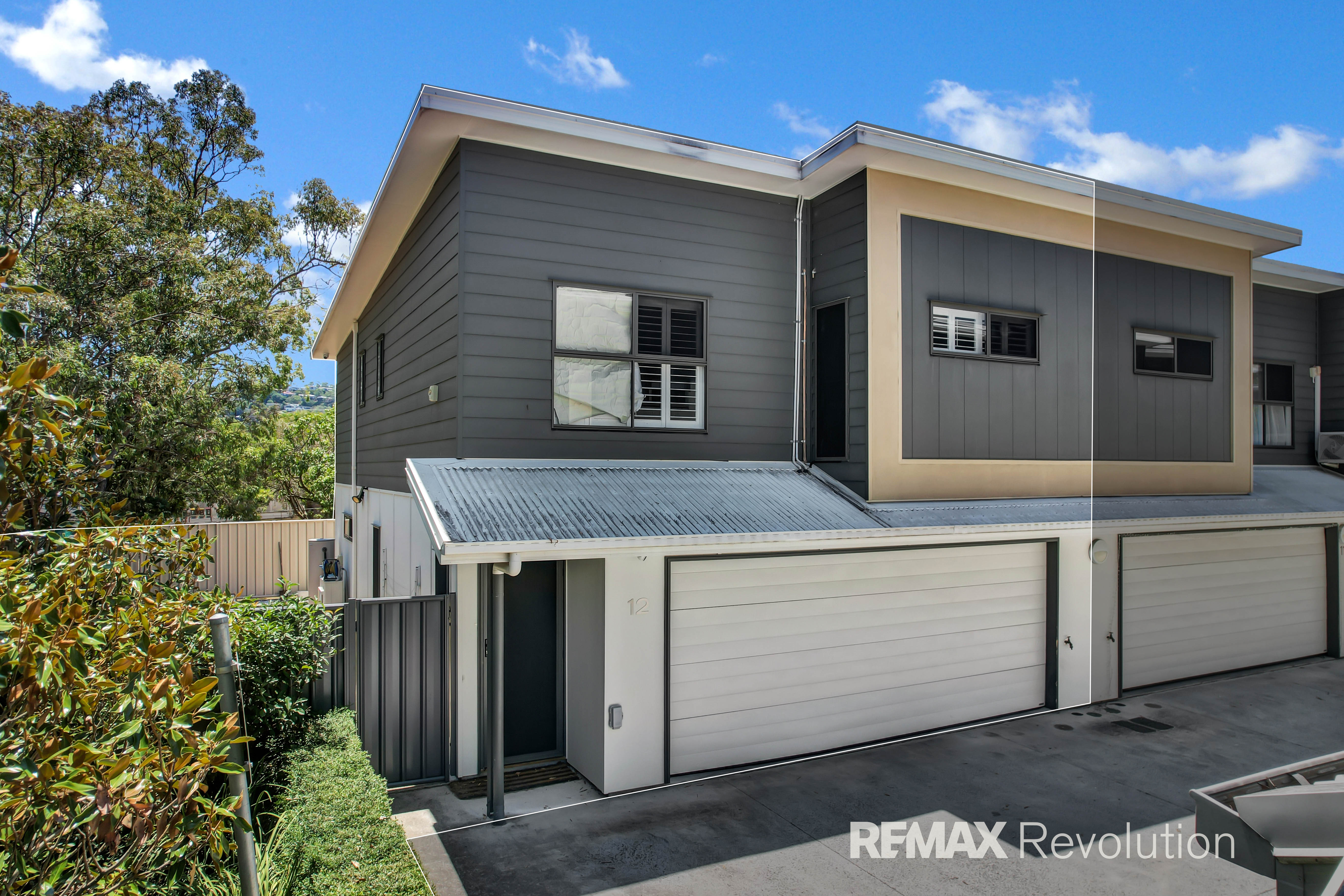 4-bedroom unit at UNIT 12 25-27 ARAFURA AVENUE, Loganholme QLD 4129, Logan, Queensland