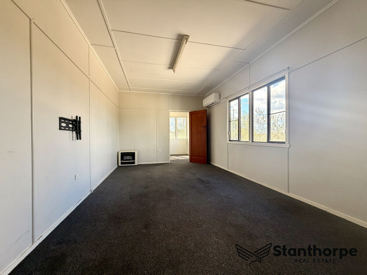 4-bedroom house at 95 Sugarloaf Road, Stanthorpe, QLD 4380, Southern Downs, Queensland