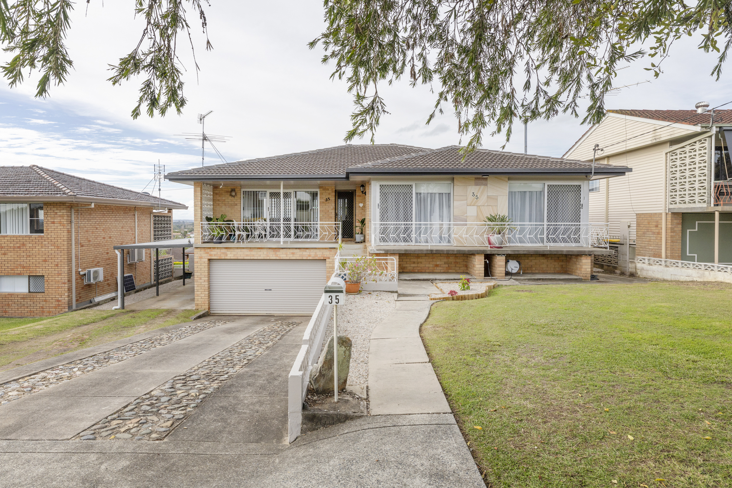 35 ROBERTS DRIVE, South Grafton NSW 2460 - Image 1