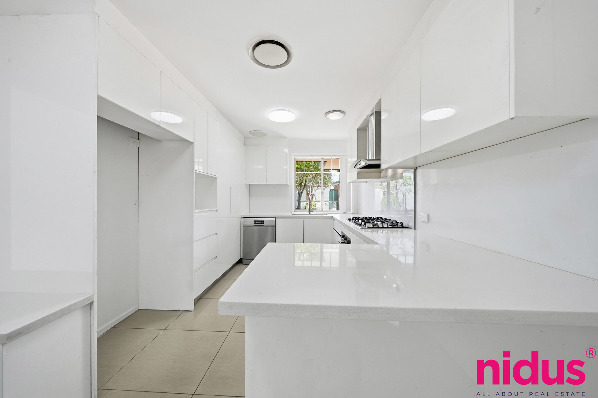 13 Minahan Place, Plumpton, NSW 2761 - Image 3