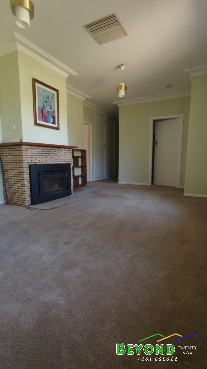 40 BOBS STREET, Gilgandra NSW 2827 - Image 4