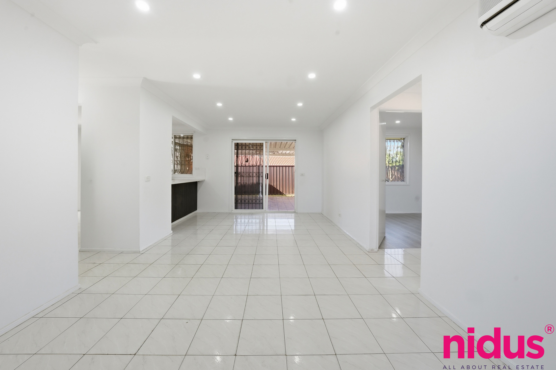 13 WARING CRESCENT, Plumpton NSW 2761 - Image 6