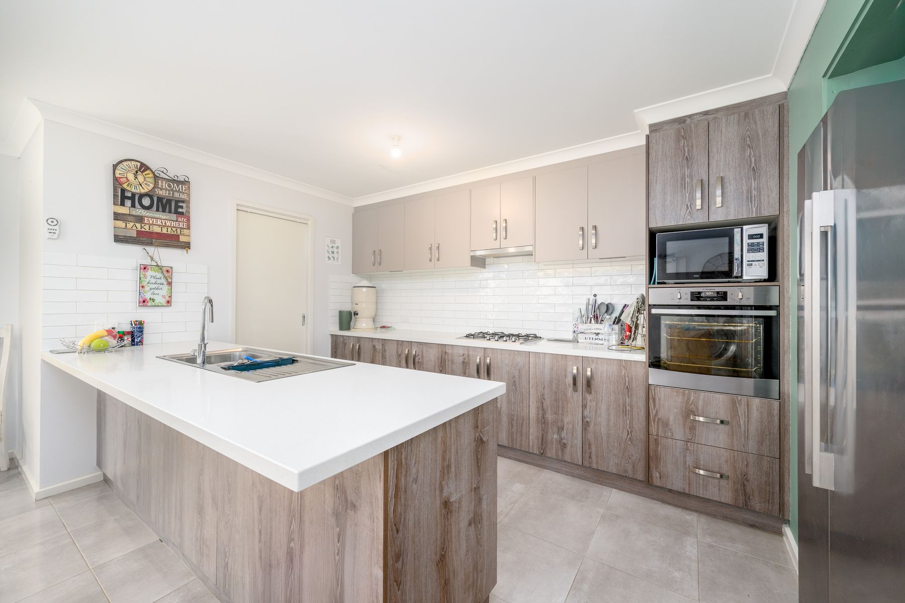 11 CRUSADER AVENUE, Mooroopna VIC 3629 - Image 6