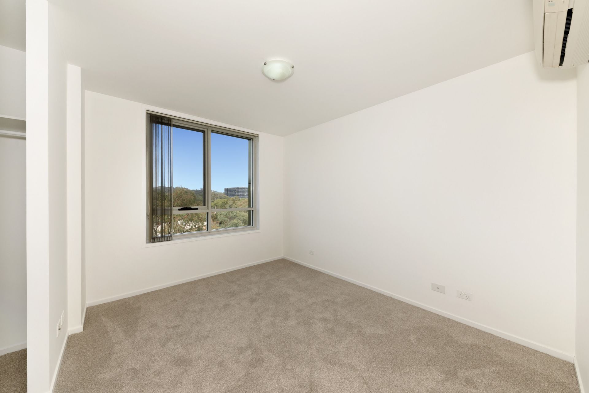ORACLE 138 64 COLLEGE STREET, BELCONNEN ACT 2617 - Image 9