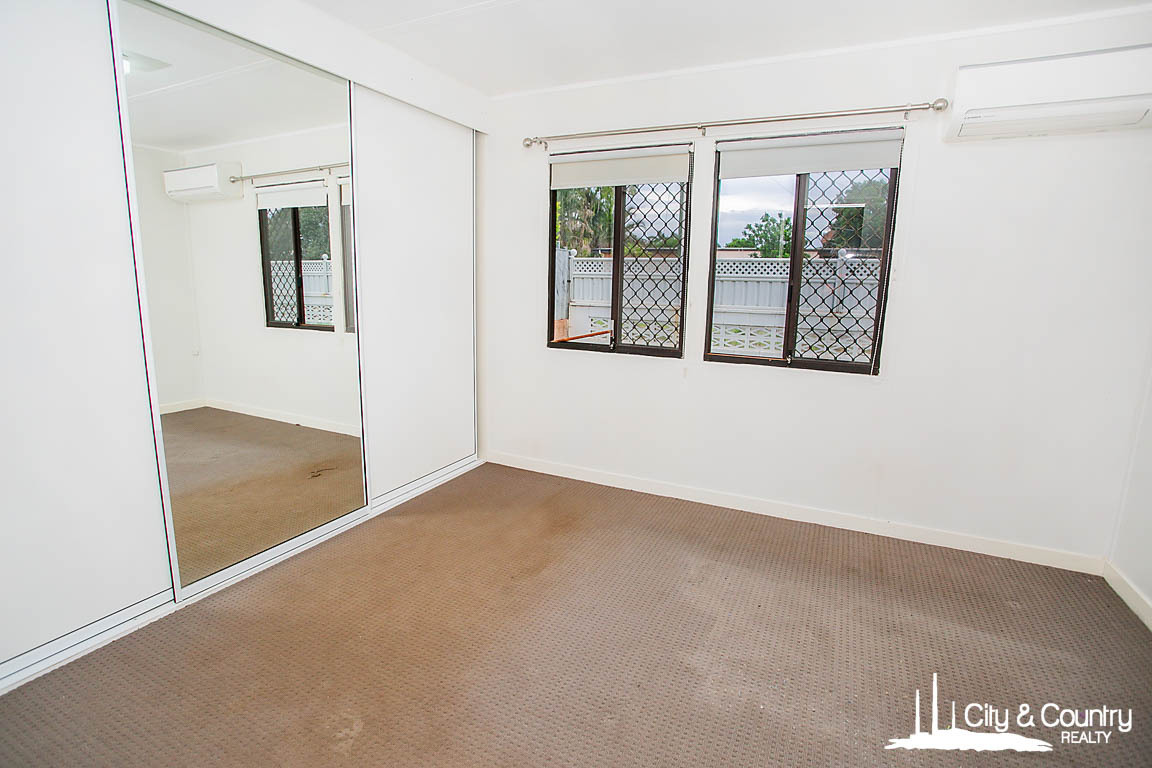 28 Hinkler Crescent, Sunset, QLD 4825 - Image 8