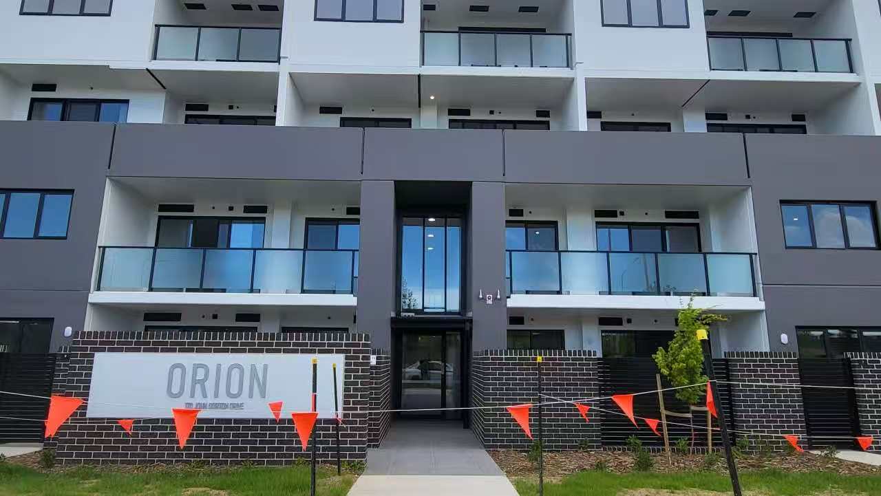 2 Bedroom/170 John Gorton Drive, Coombs, Act, 2611 - Image 1