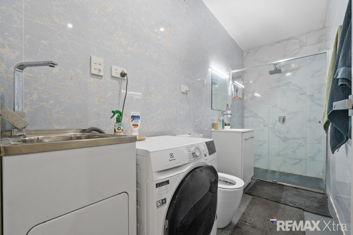 8-bedroom house at 20 Agrafe Place, Minchinbury, NSW 2770, Blacktown, New South Wales