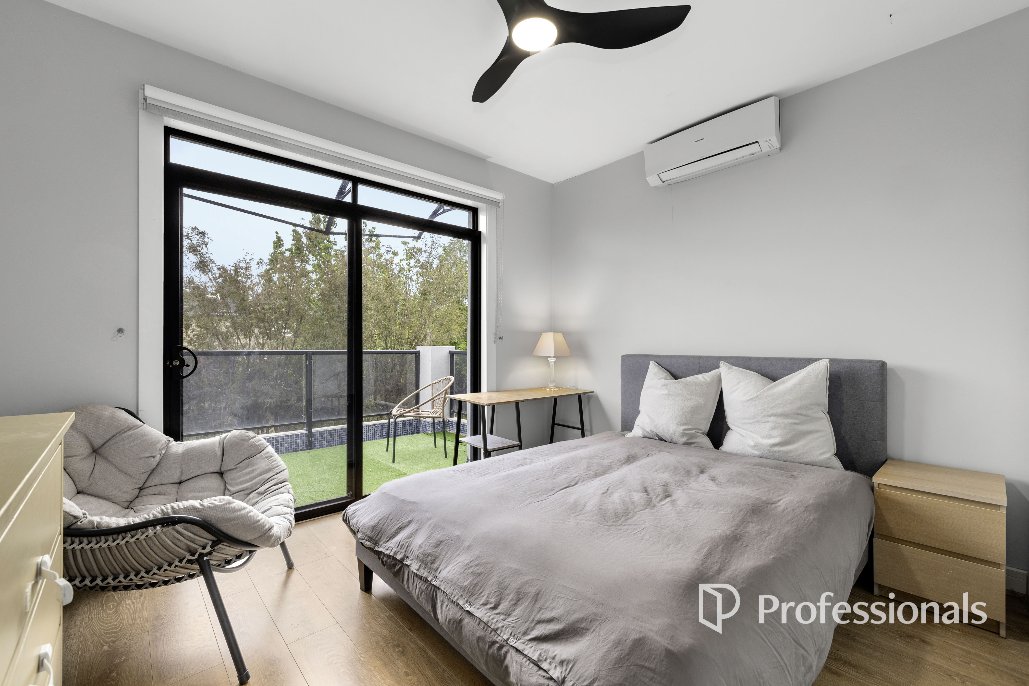 5-bedroom house at 10 Mulsanne Lane, Bentleigh East, VIC 3165, Glen Eira, Victoria