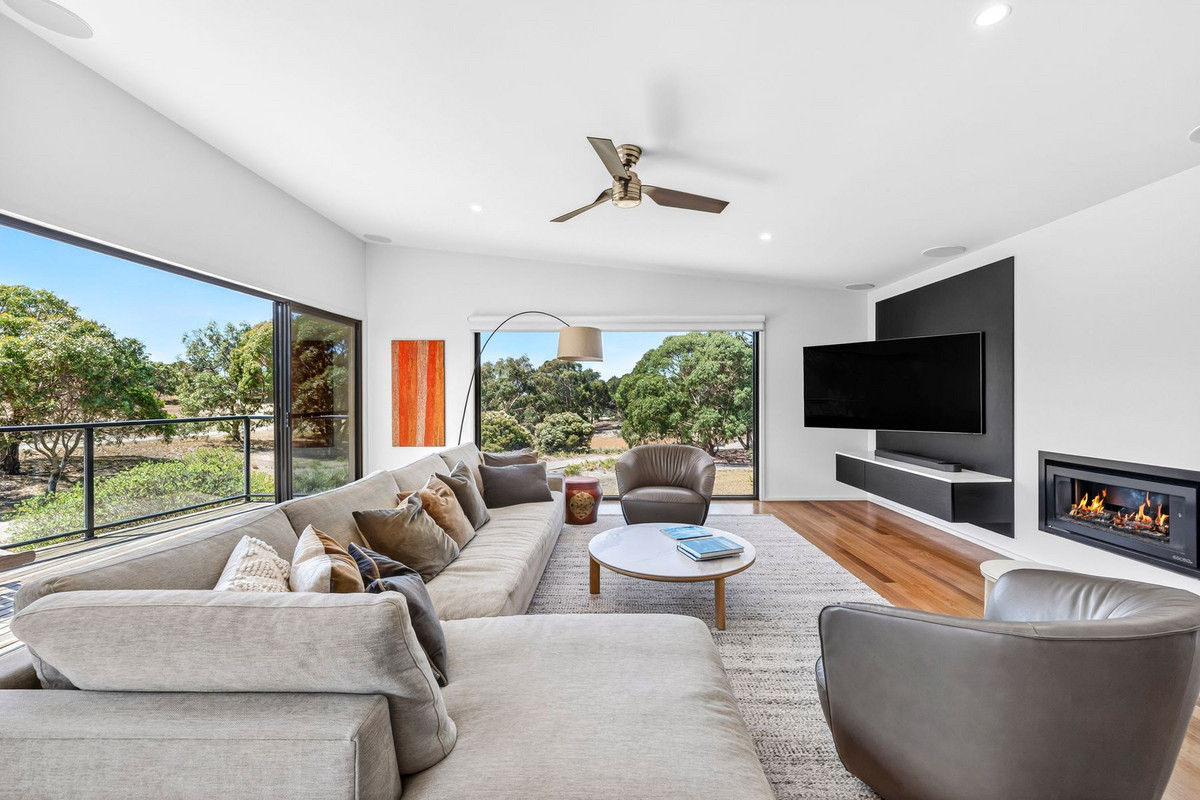 6 DRUIDS GLEN, Torquay VIC 3228 - Image 6