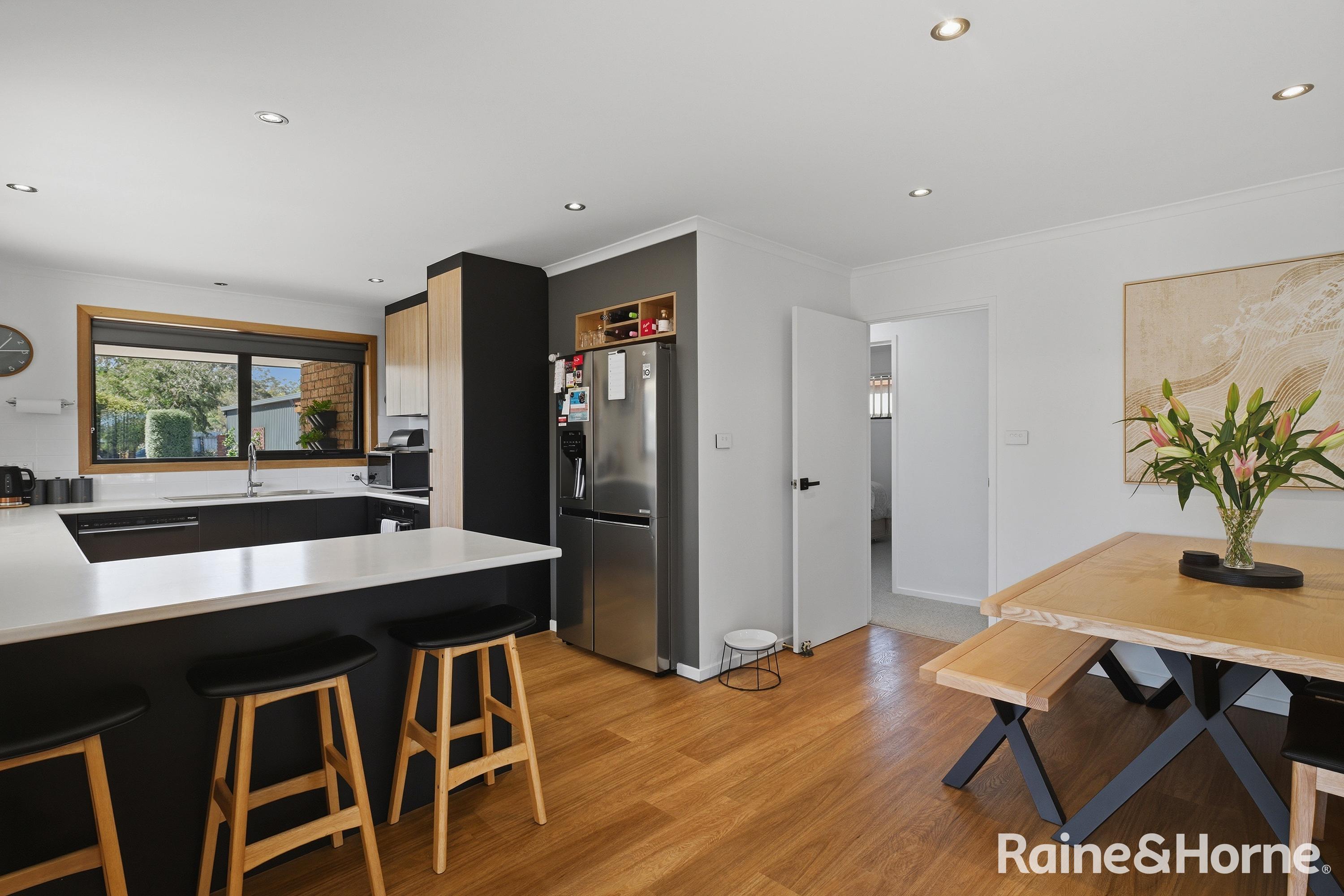 24 SANDY POINT AVENUE, Dodges Ferry TAS 7173 - Image 7