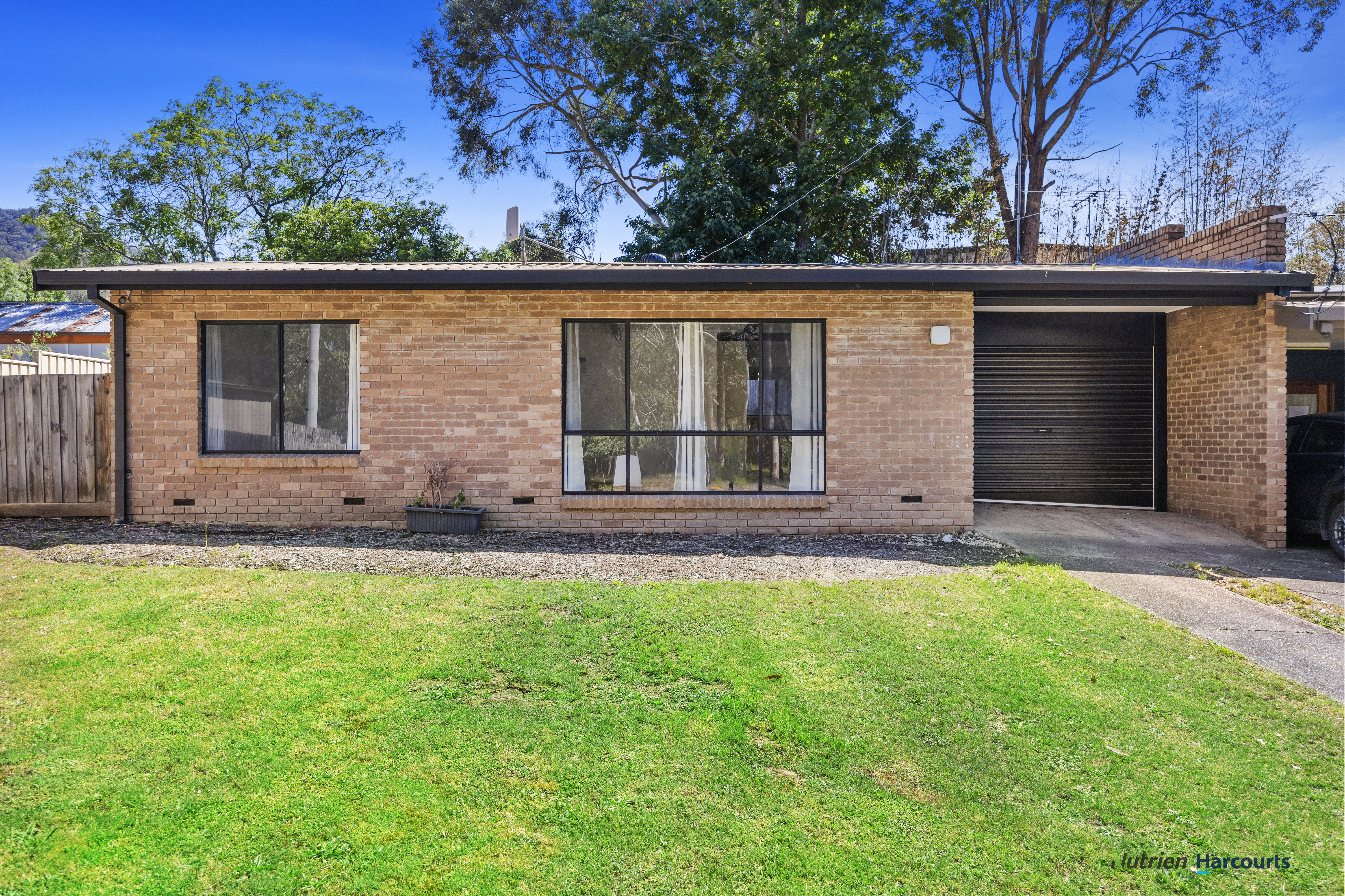 2-bedroom unit at 2/24 Park Ave North, Eildon, Vic, 3713, Murrindindi, Victoria