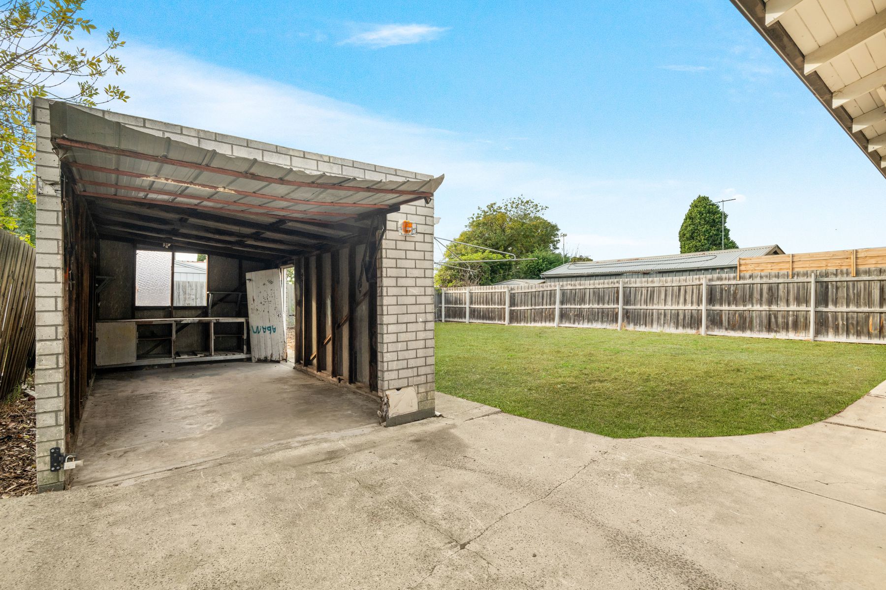 98 ROBIN AVENUE, Norlane VIC 3214 - Image 8