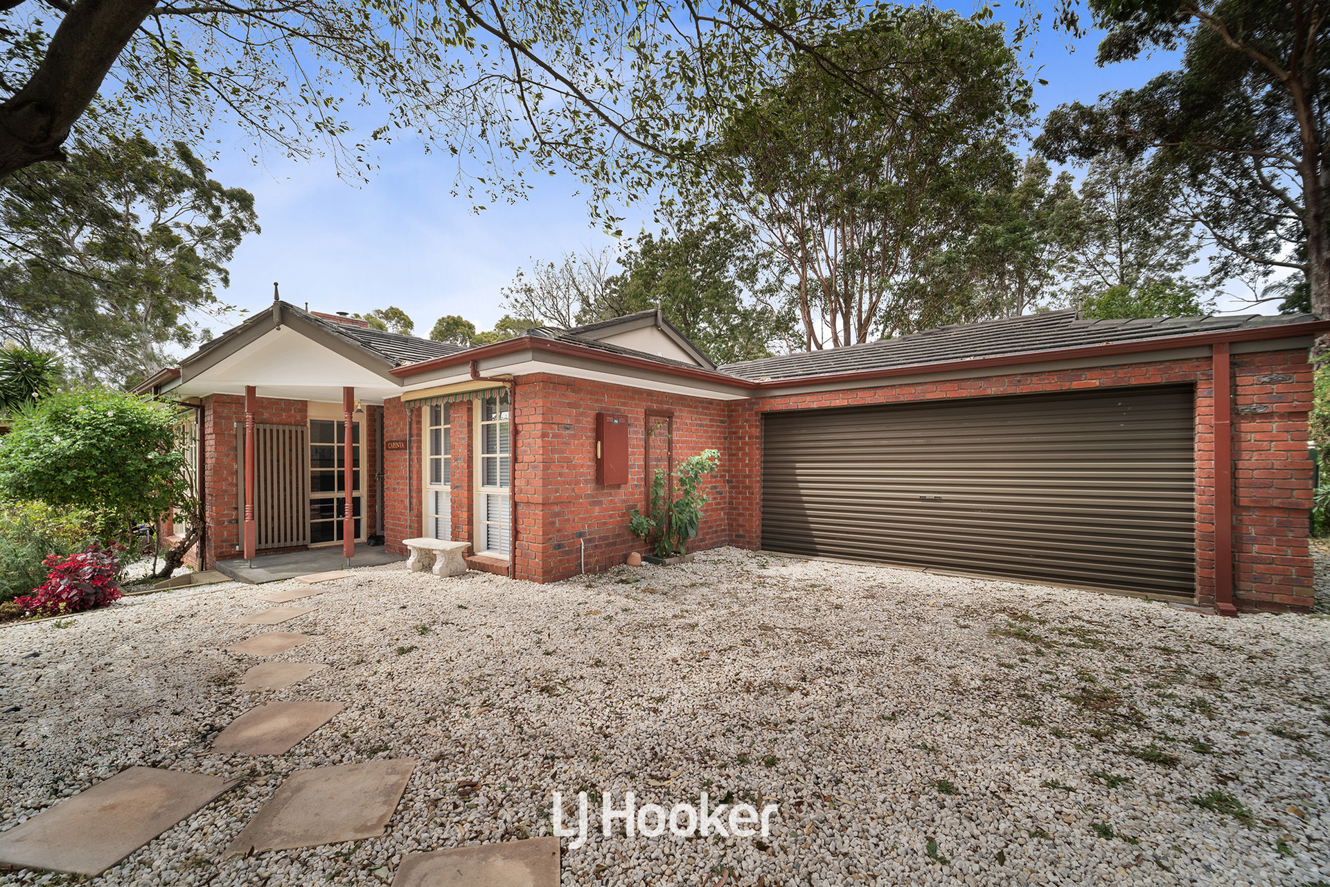 4 Kilgerron Court, Narre Warren South VIC 3805 - Image 1
