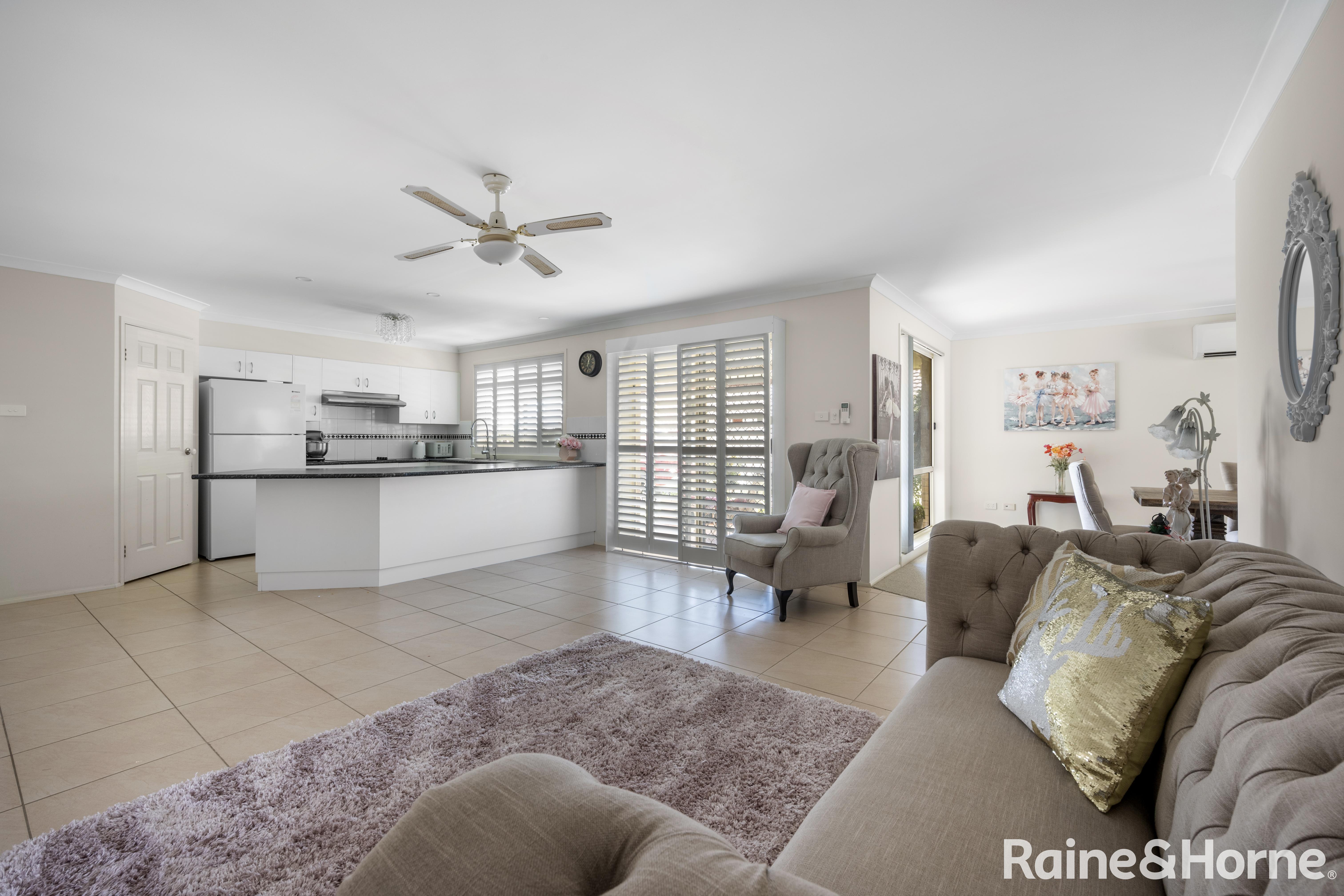 15 Warrigal Street, Nowra, NSW 2541 - Image 2