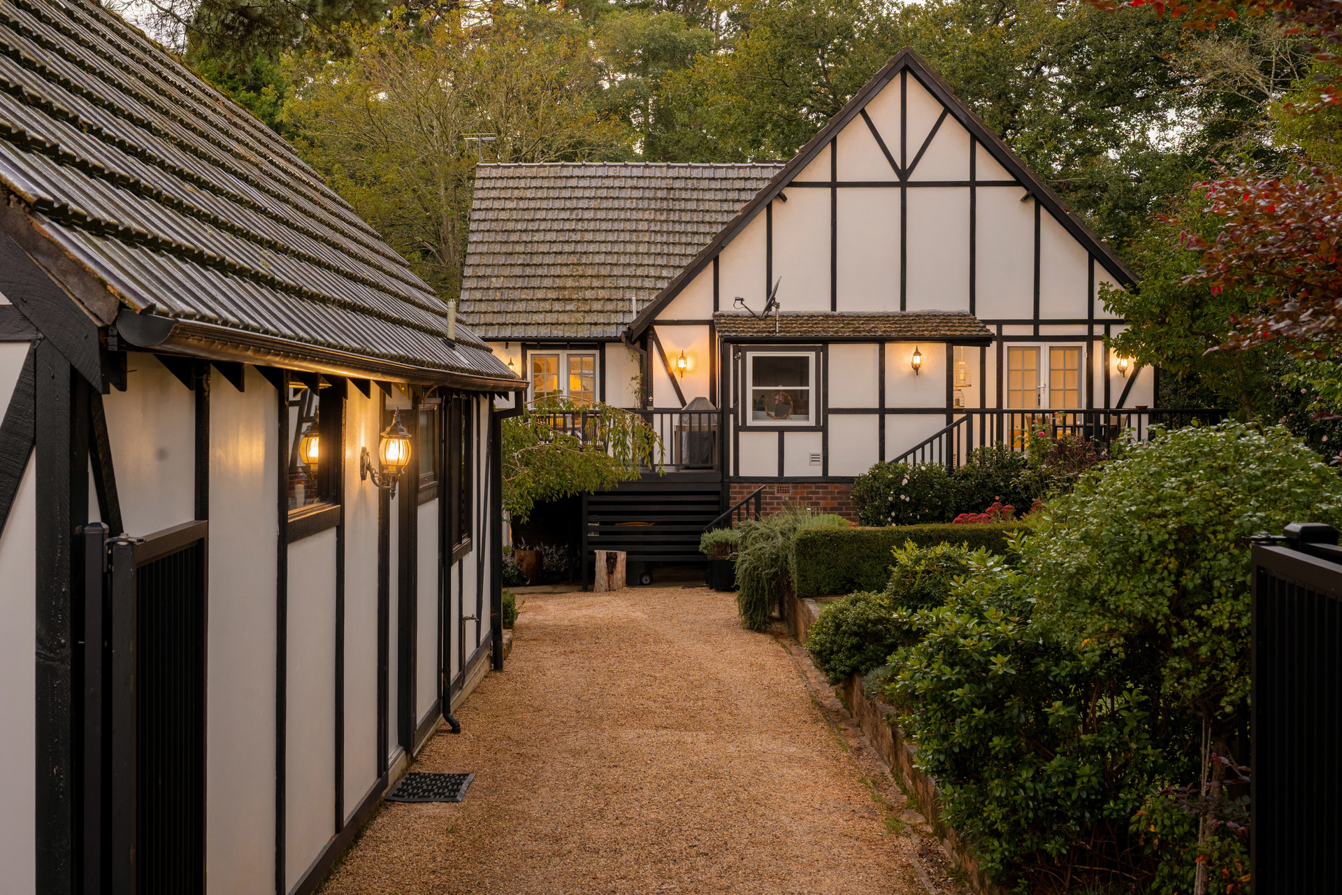 4-bedroom house at 25 LANGFORD ROAD, Wentworth Falls NSW 2782, Blue Mountains, New South Wales
