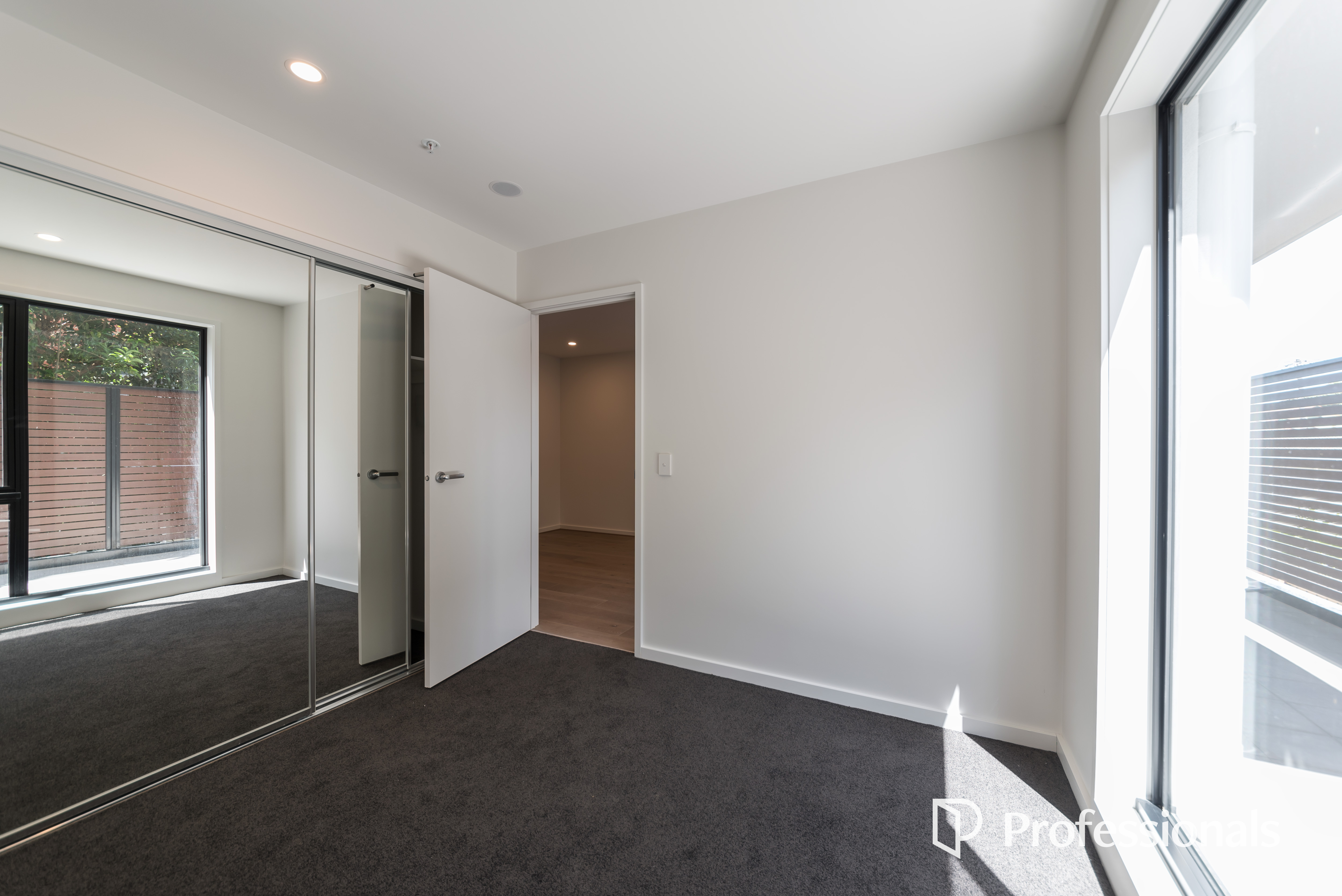 207 1-3 ASHTED ROAD, BOX HILL VIC 3128 - Image 5
