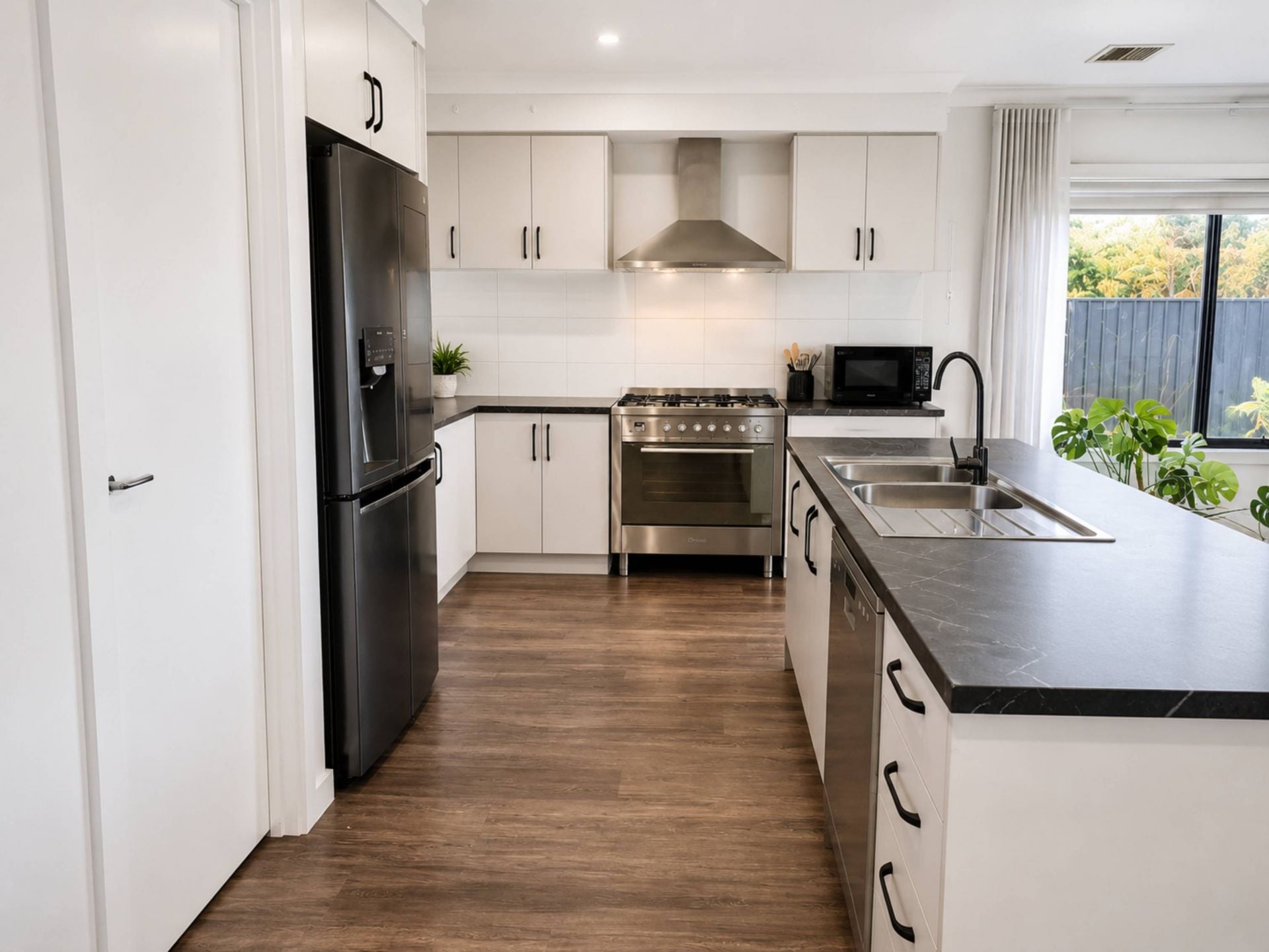 9 Hardie Place, Stratford, VIC 3862 - Image 3