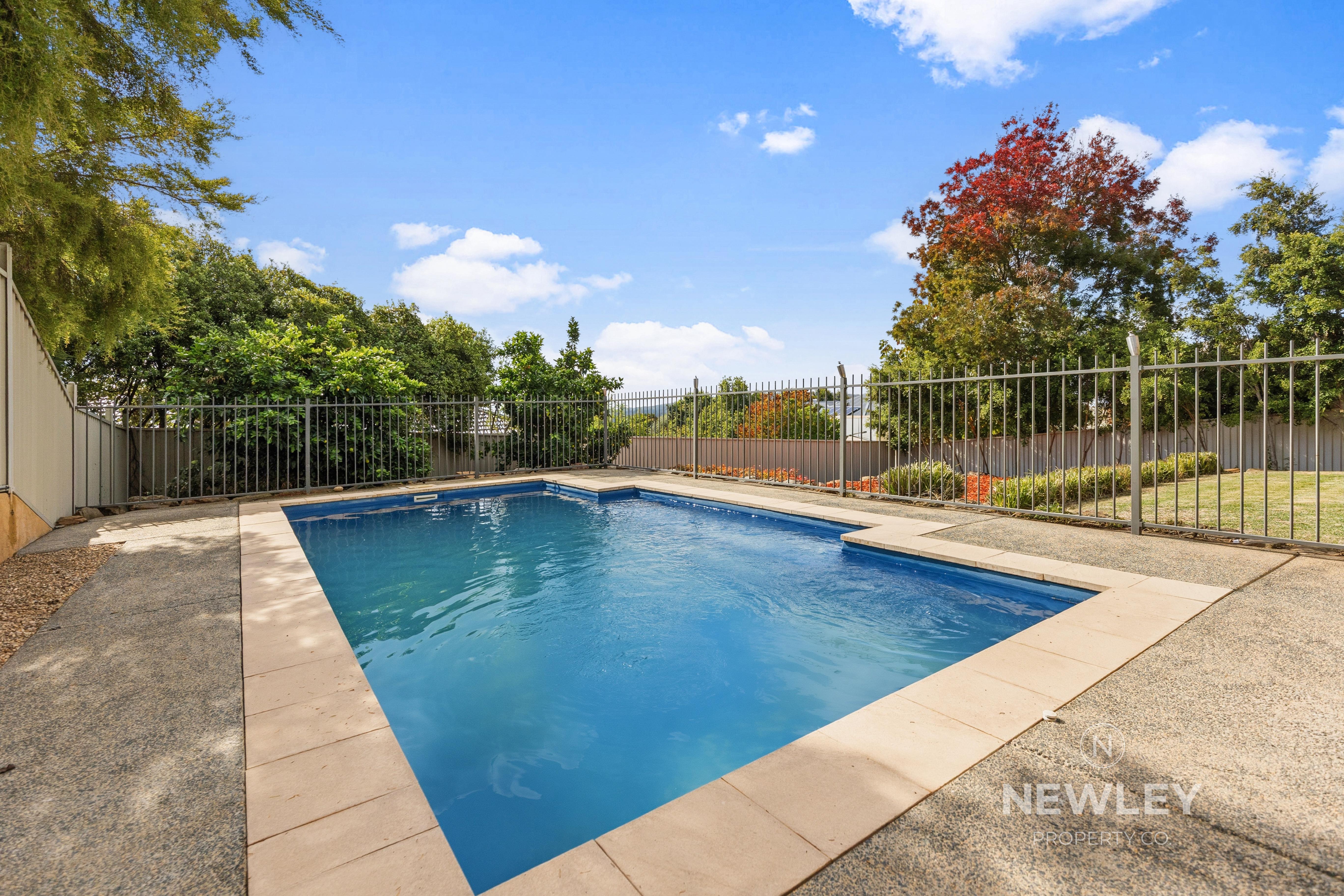 5-bedroom house at 11 Clifton Street, Bourkelands, NSW 2650, Wagga Wagga, New South Wales