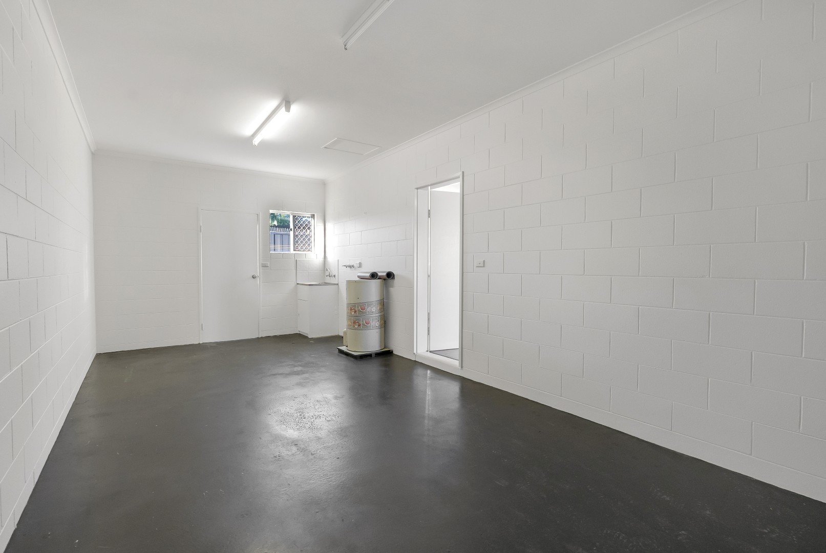4-bedroom unit at 30 LEEUWIN CRESCENT, Bentley Park QLD 4869, Cairns, Queensland