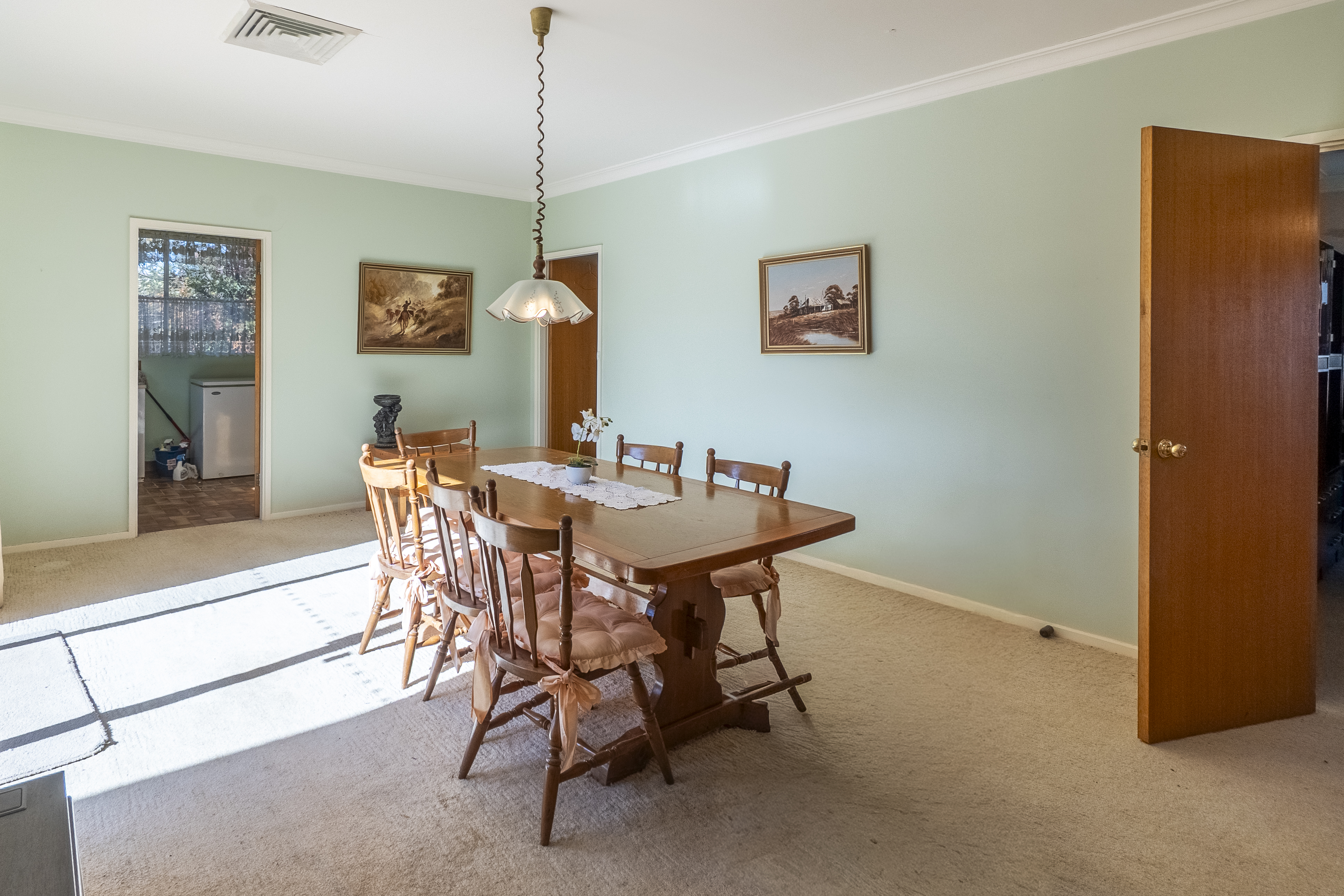 61 Haig Street, Temora, Nsw, 2666 - Image 5