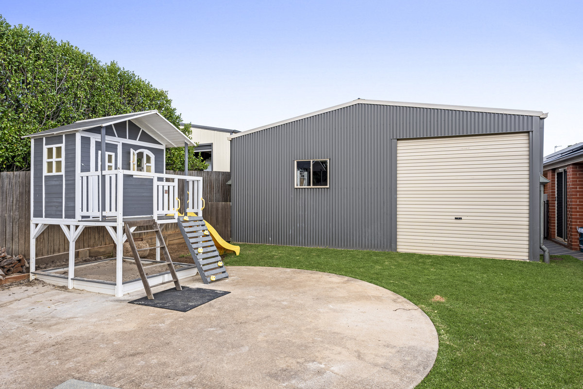 5-bedroom house at 28 Trevean Drive, Kleinton, QLD 4352, Toowoomba, Queensland
