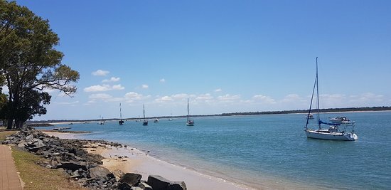 4-bedroom unit at 69 Riverview Drive, Burrum Heads, QLD 4659, Fraser Coast, Queensland