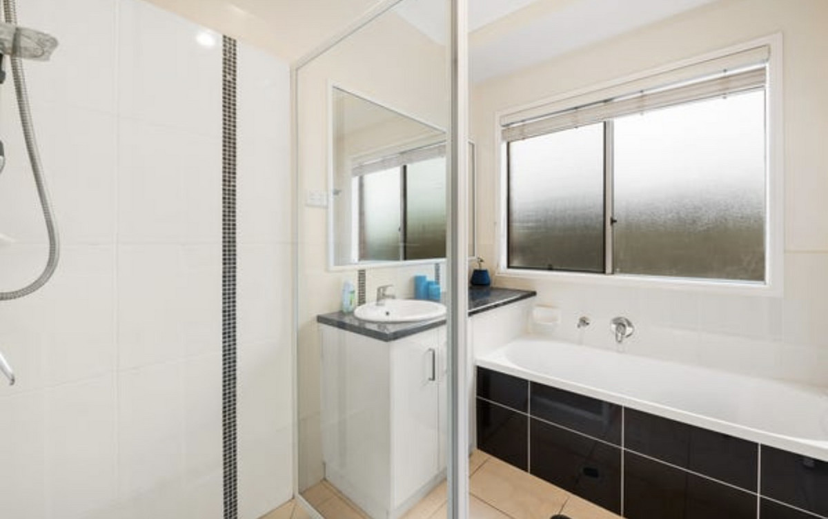 3-bedroom house at 49 BERGHOFER DRIVE, Oakey QLD 4401, Toowoomba, Queensland