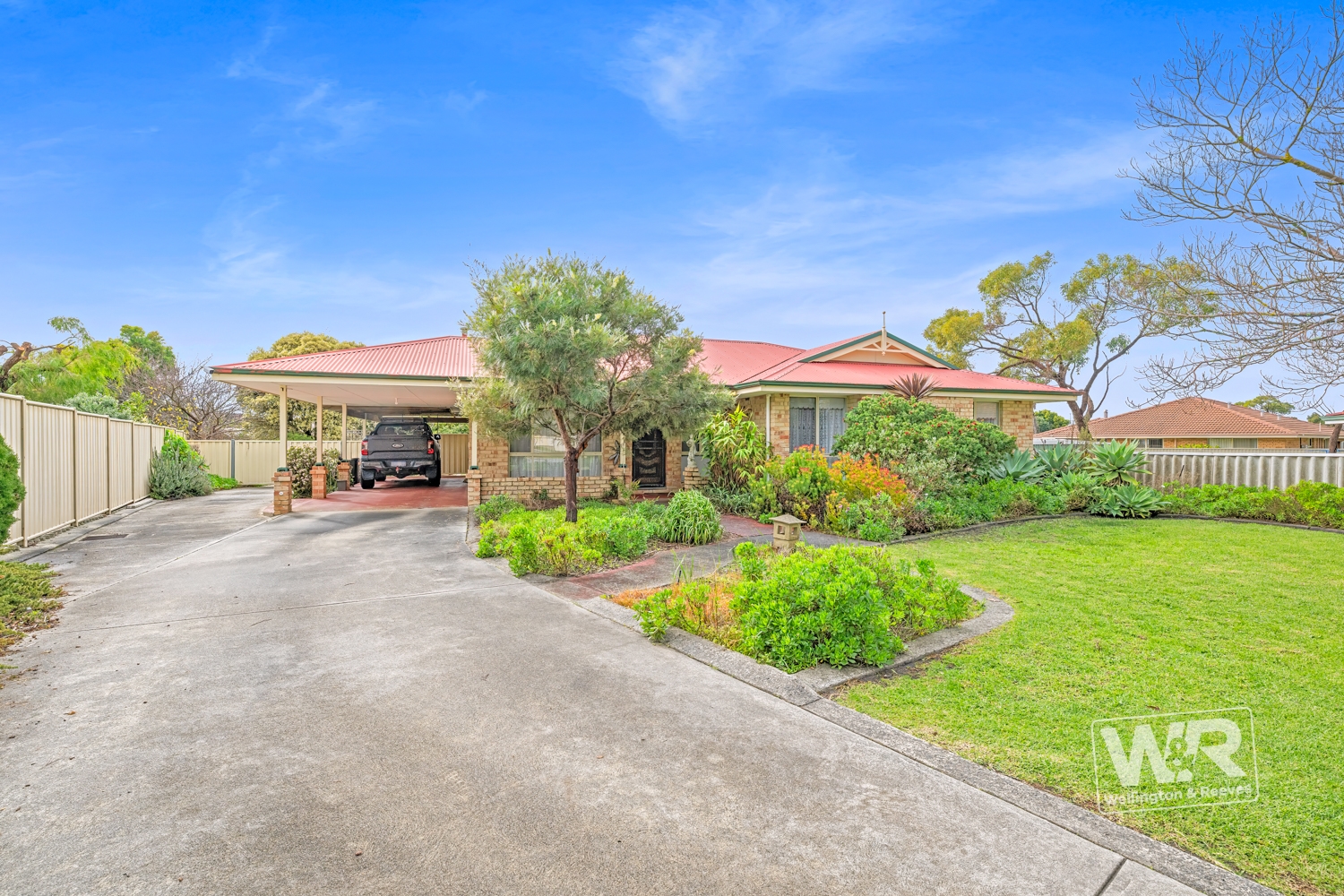 20 GRANADA CRESCENT, Orana WA 6330 - Image 1