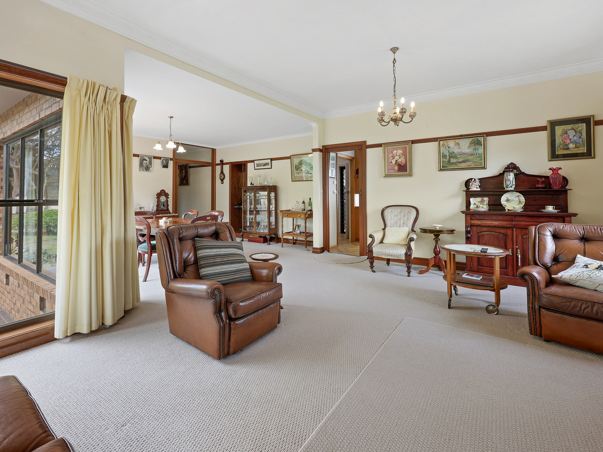 5-bedroom house at 30 Mcarthur Street, Hamilton, Vic, 3300, Southern Grampians, Victoria