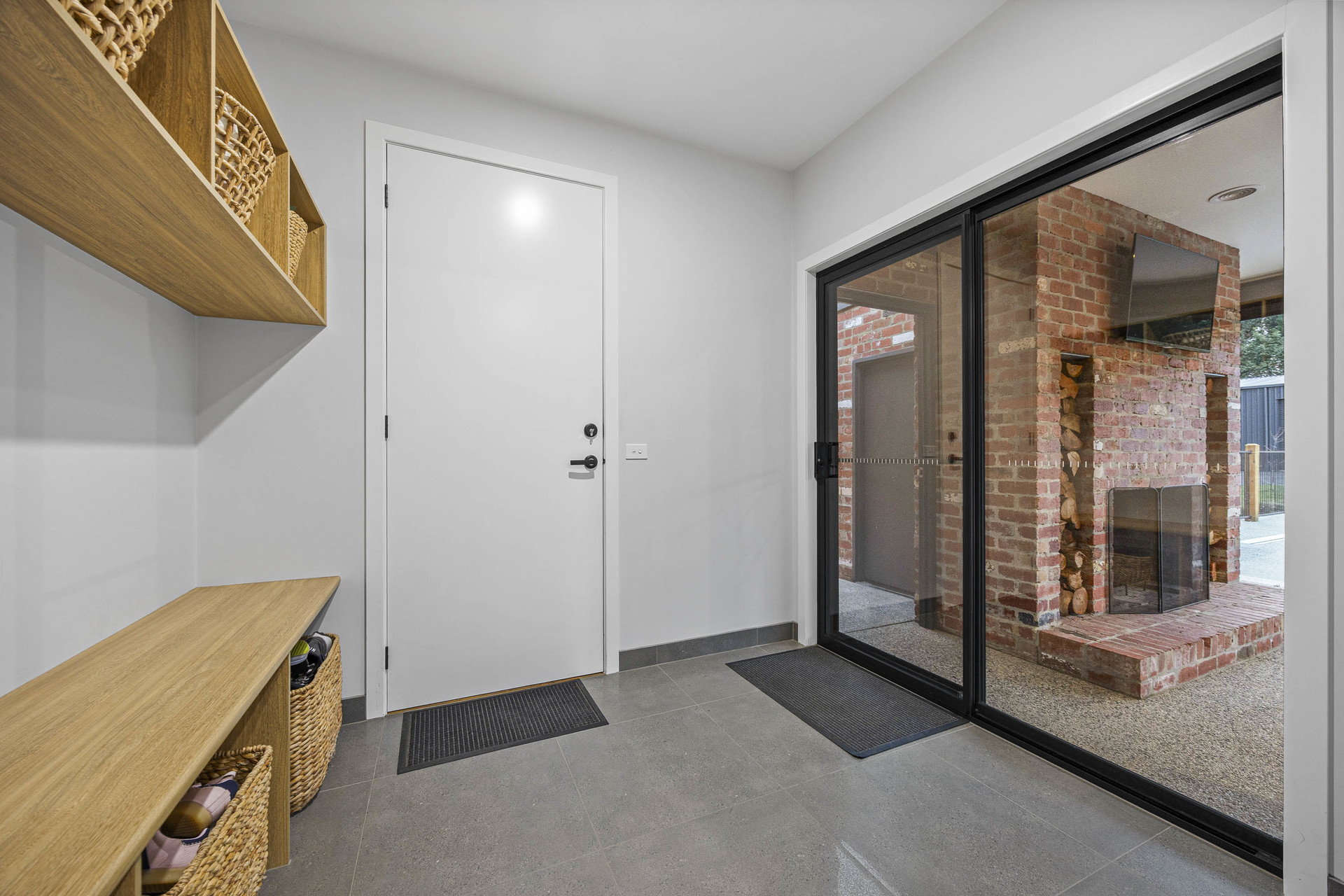 5-bedroom house at 5 WENDES PLACE, Warrenheip VIC 3352, Ballarat, Victoria