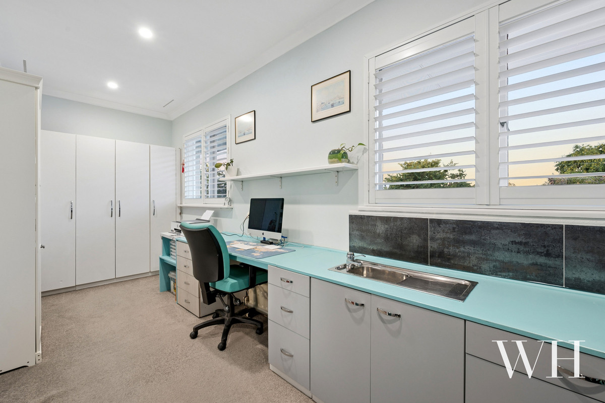 5-bedroom house at 6 ORMOND ROAD, Attadale WA 6156, Melville, Western Australia
